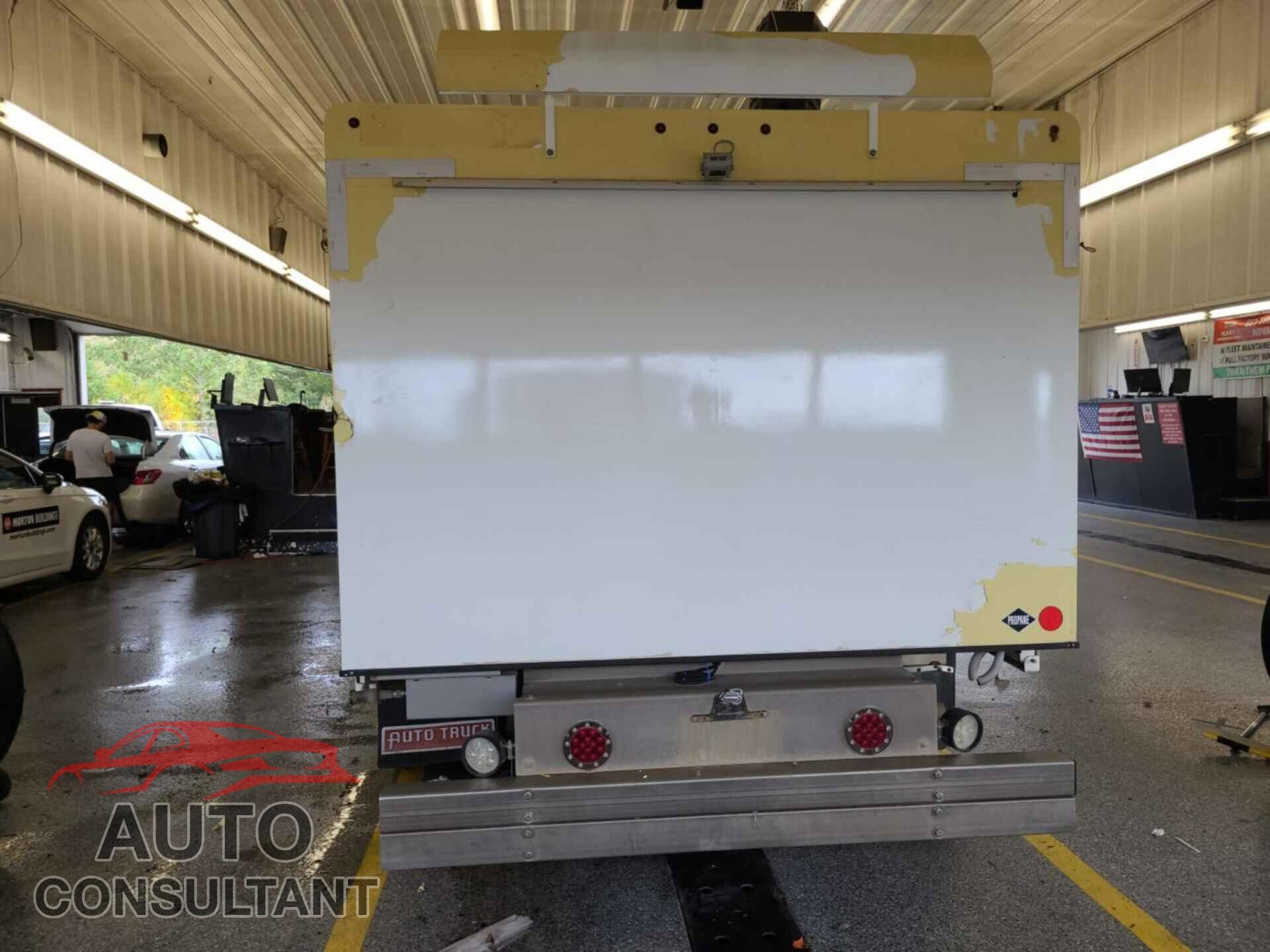 FORD ECONOLINE 2017 - 1FDXE4FS2HDC69052