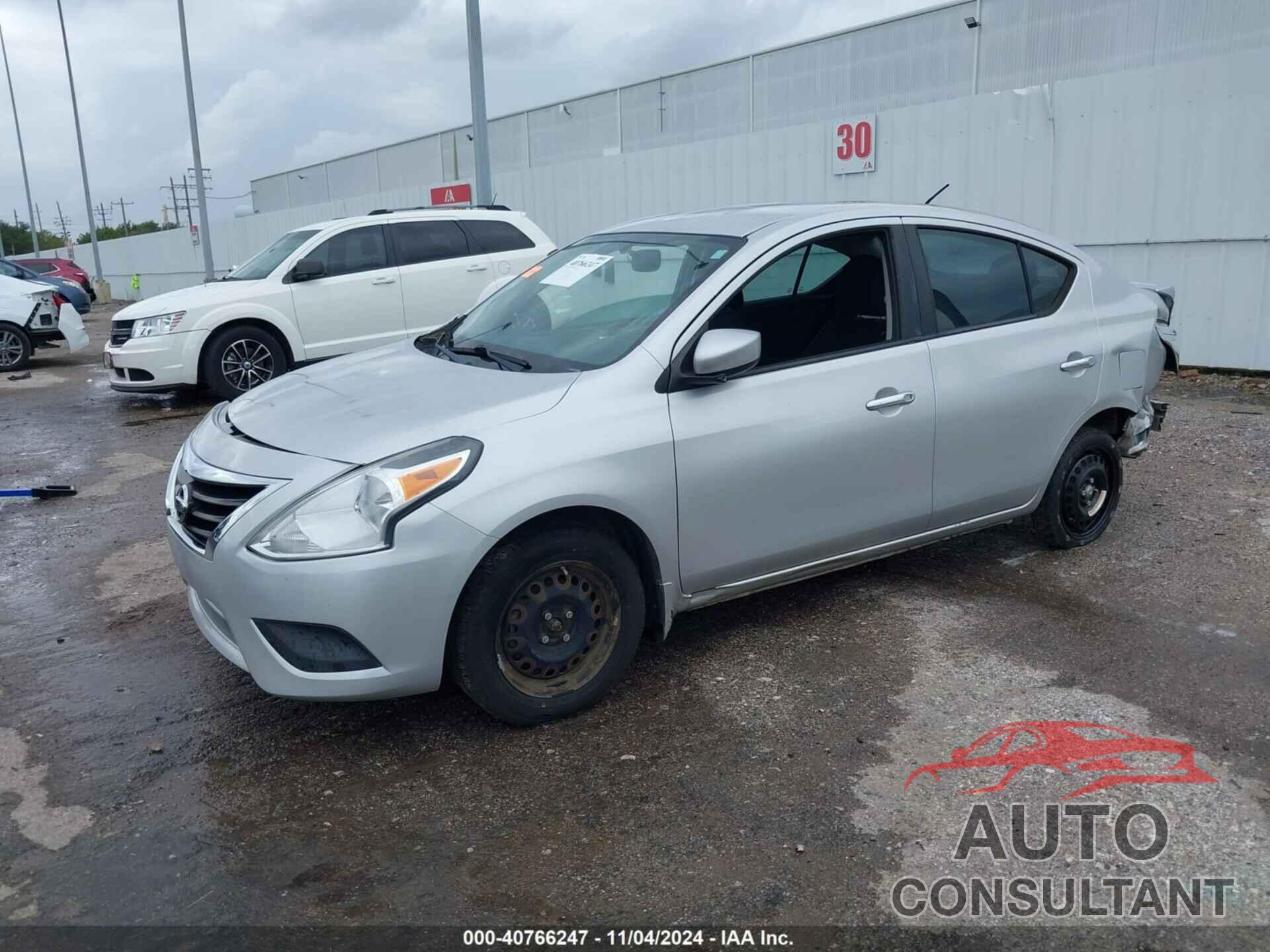 NISSAN VERSA 2015 - 3N1CN7AP4FL809051