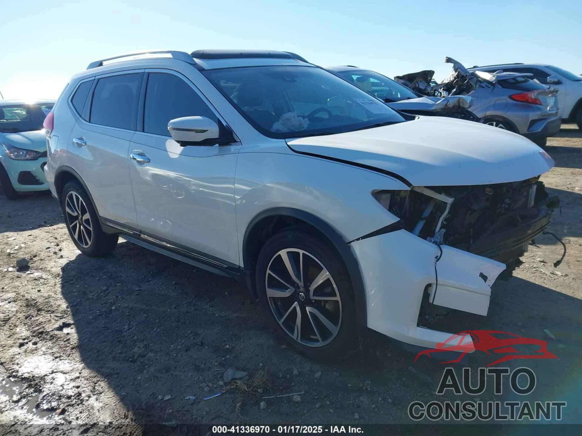 NISSAN ROGUE 2018 - JN8AT2MV0JW311394