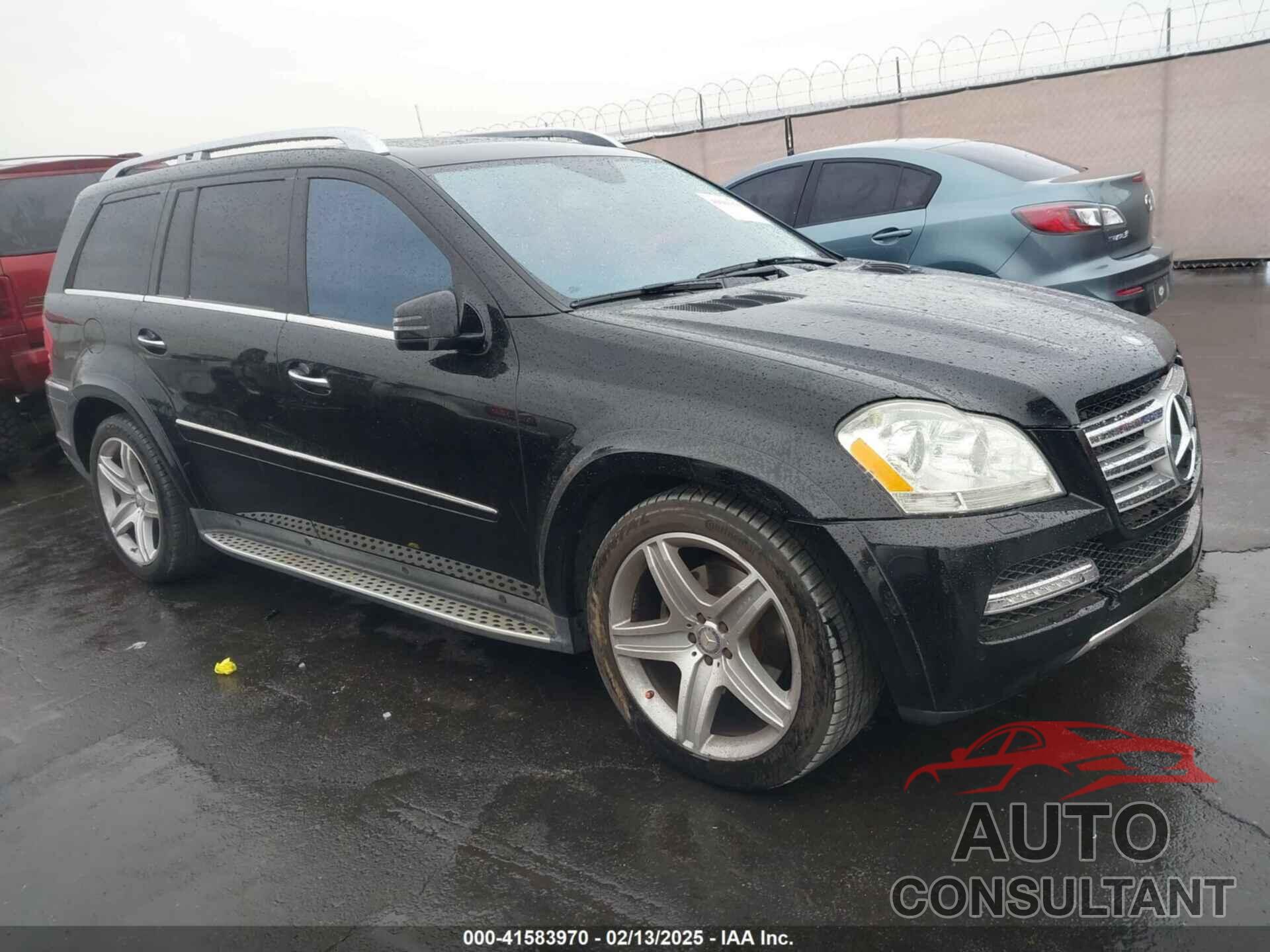 MERCEDES-BENZ GL 550 2011 - 4JGBF8GE8BA669522