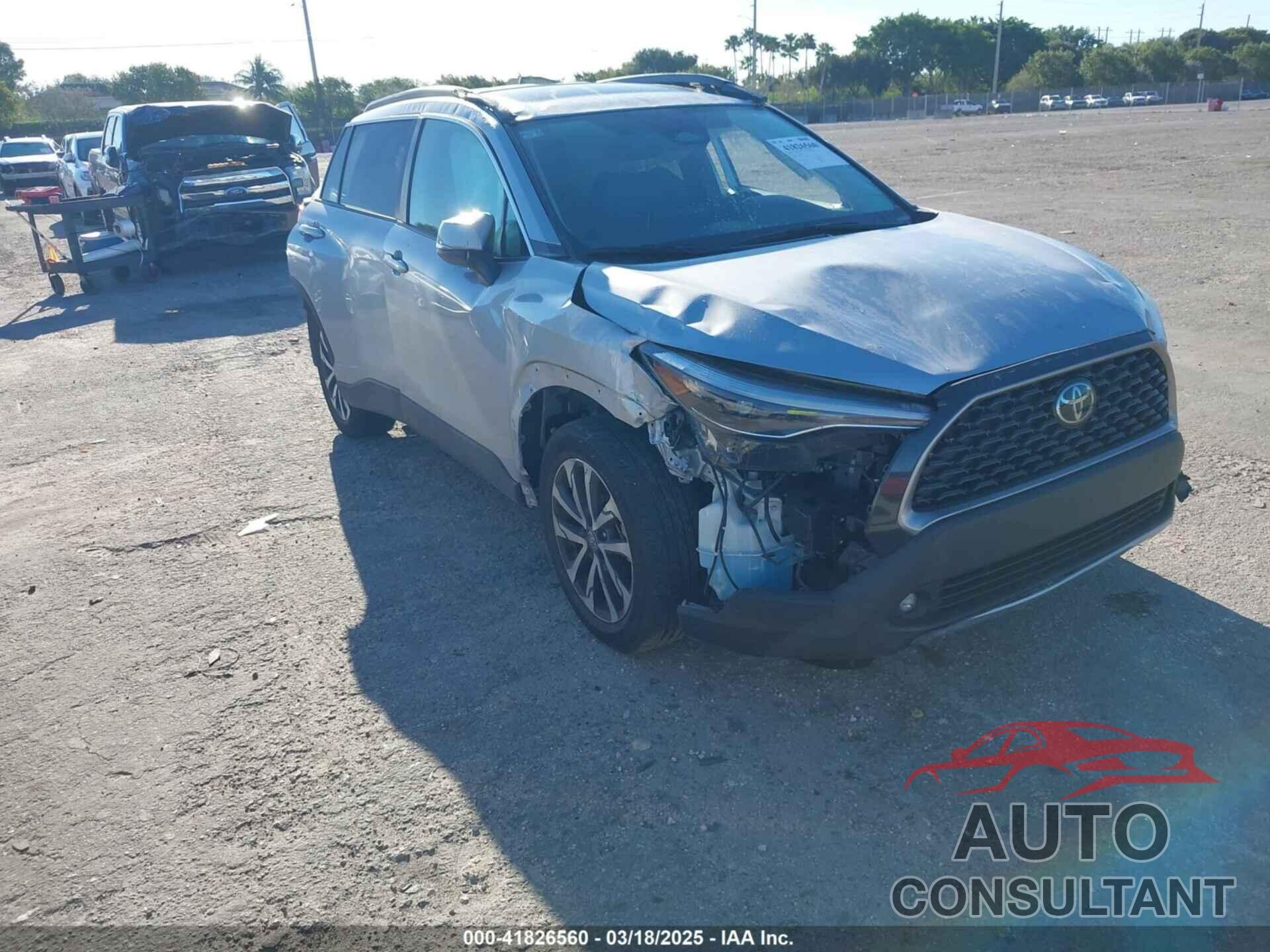 TOYOTA COROLLA CROSS 2023 - 7MUDAAAG5PV038272