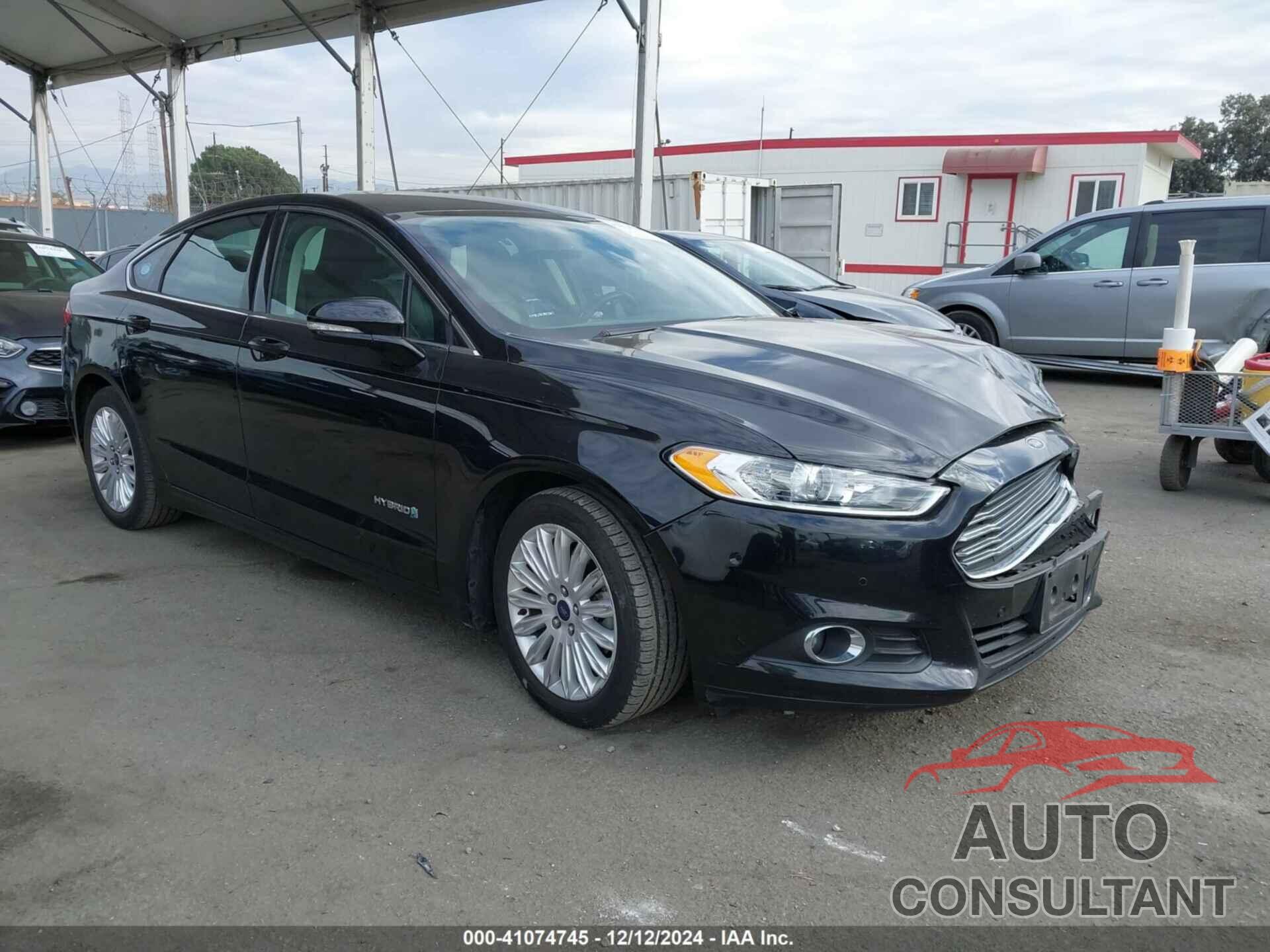 FORD FUSION HYBRID 2016 - 3FA6P0LU3GR250062
