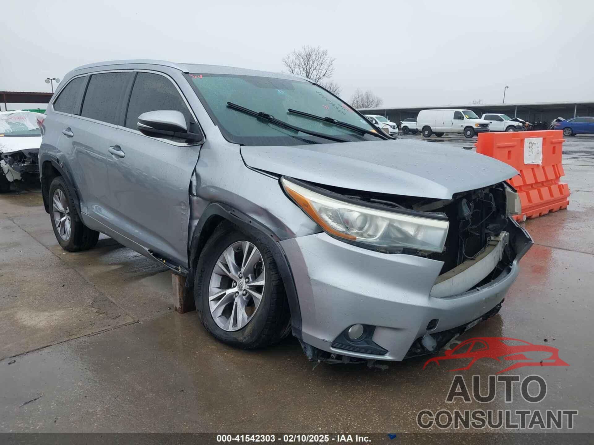TOYOTA HIGHLANDER 2015 - 5TDKKRFH9FS076259