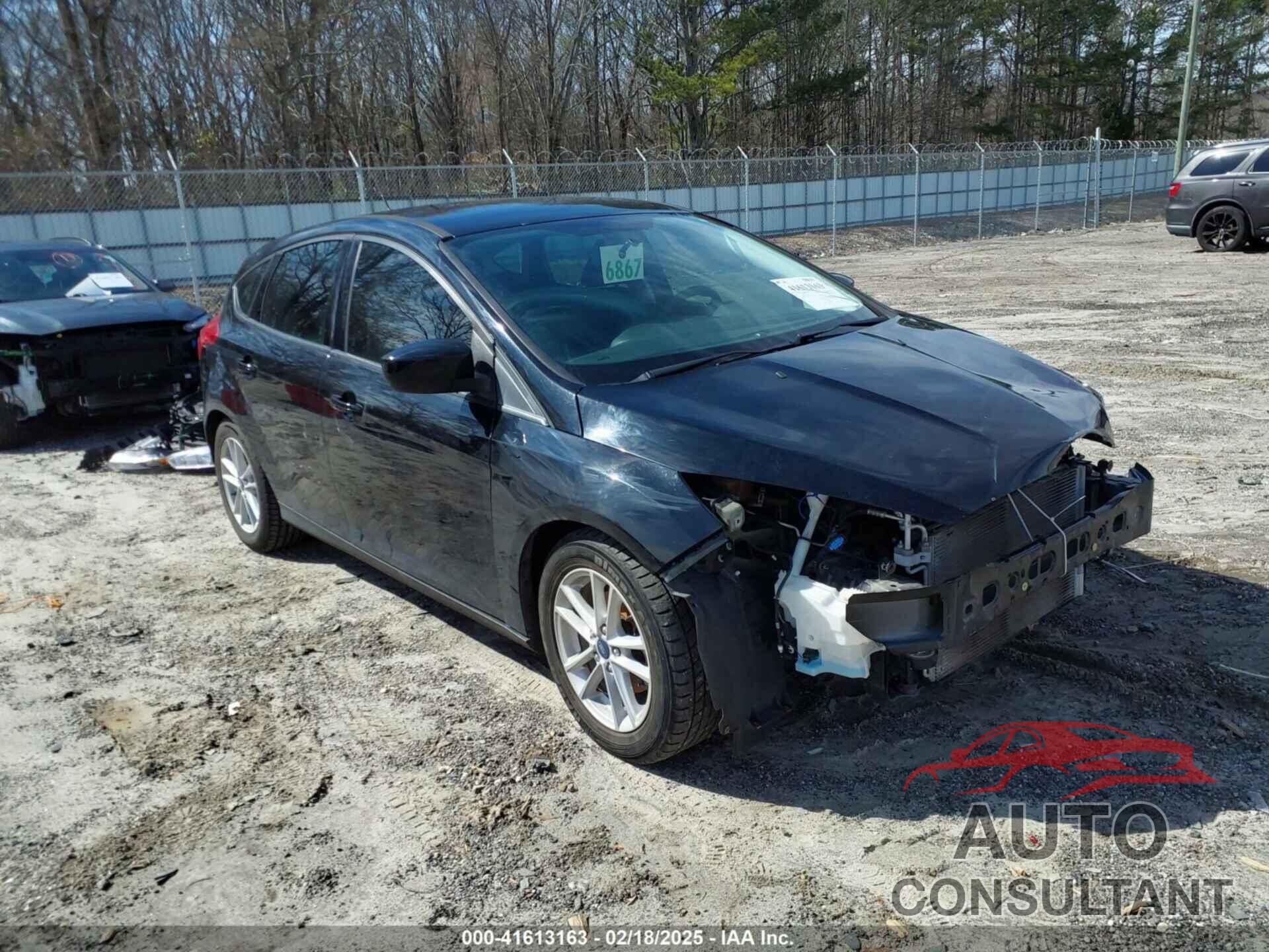 FORD FOCUS 2018 - 1FADP3K22JL259057