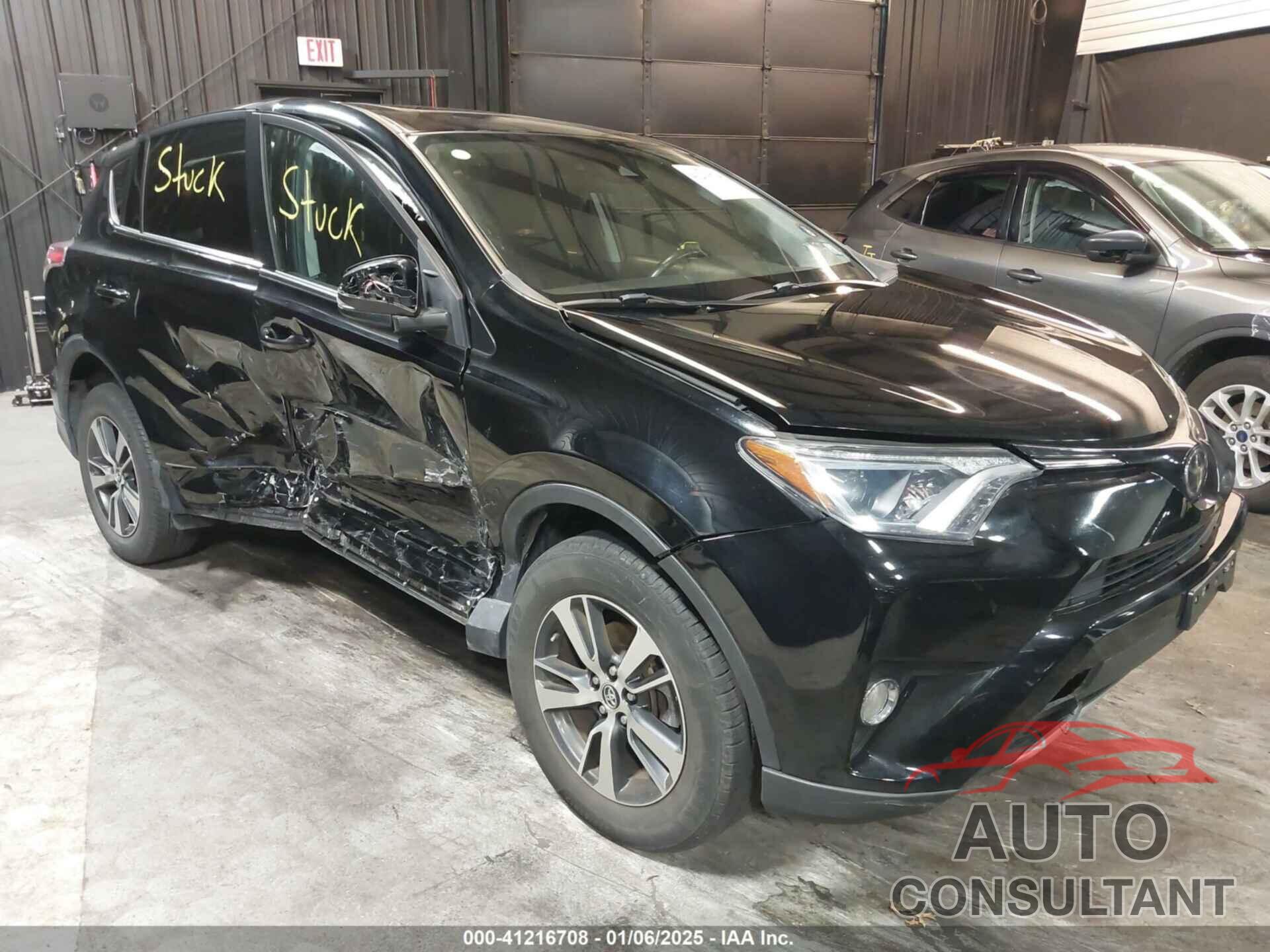 TOYOTA RAV4 2018 - 2T3WFREV1JW510274