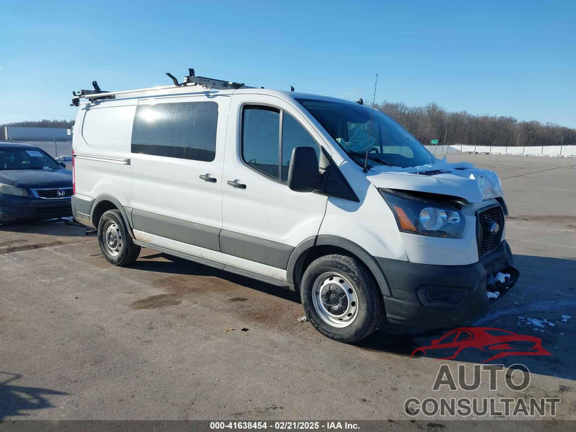 FORD TRANSIT-150 2022 - 1FTYE1Y81NKA62166