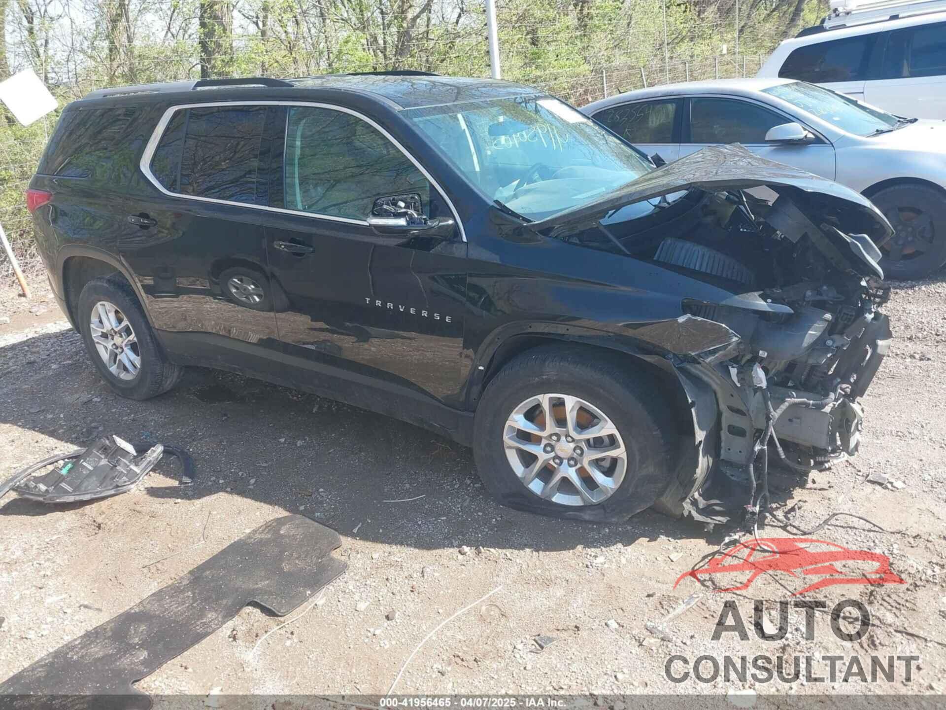 CHEVROLET TRAVERSE 2018 - 1GNERGKW4JJ220587