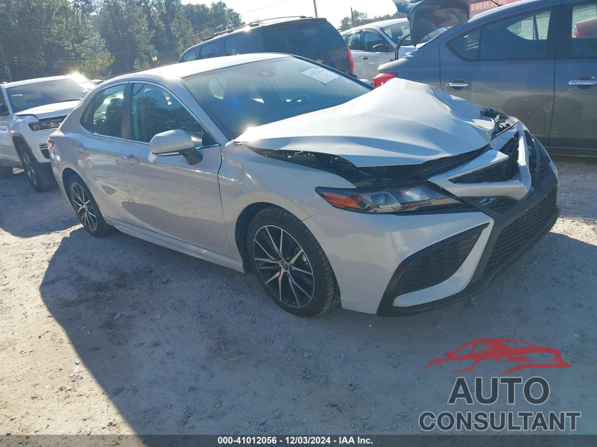 TOYOTA CAMRY 2023 - 4T1G11AK1PU147945