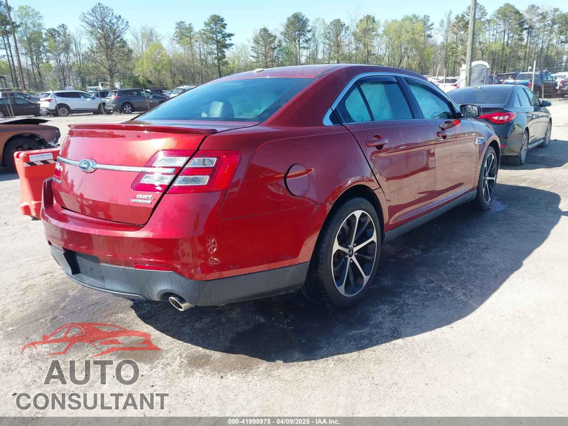 FORD TAURUS 2014 - 1FAHP2E81EG116790