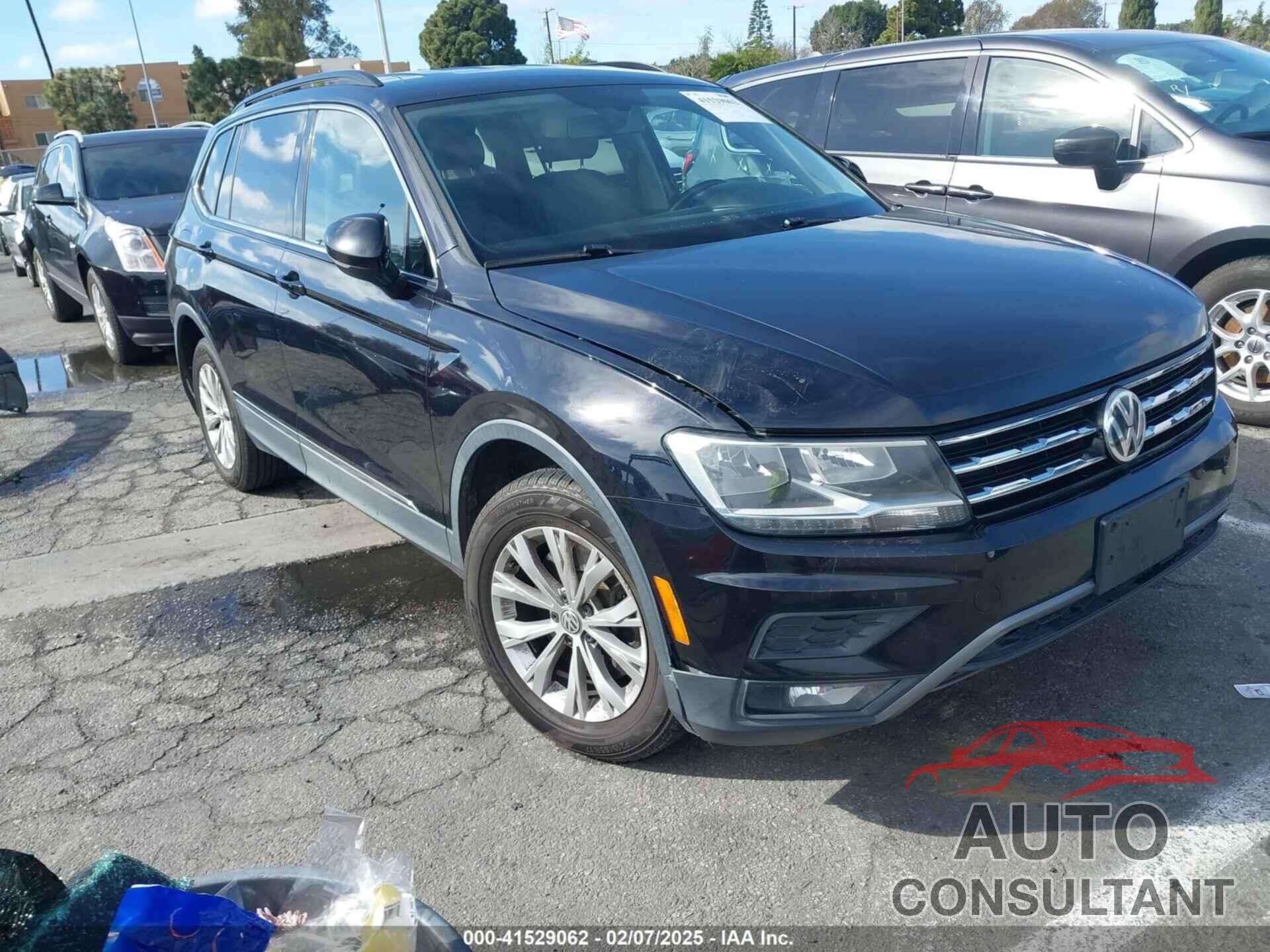 VOLKSWAGEN TIGUAN 2018 - 3VV3B7AX0JM002858