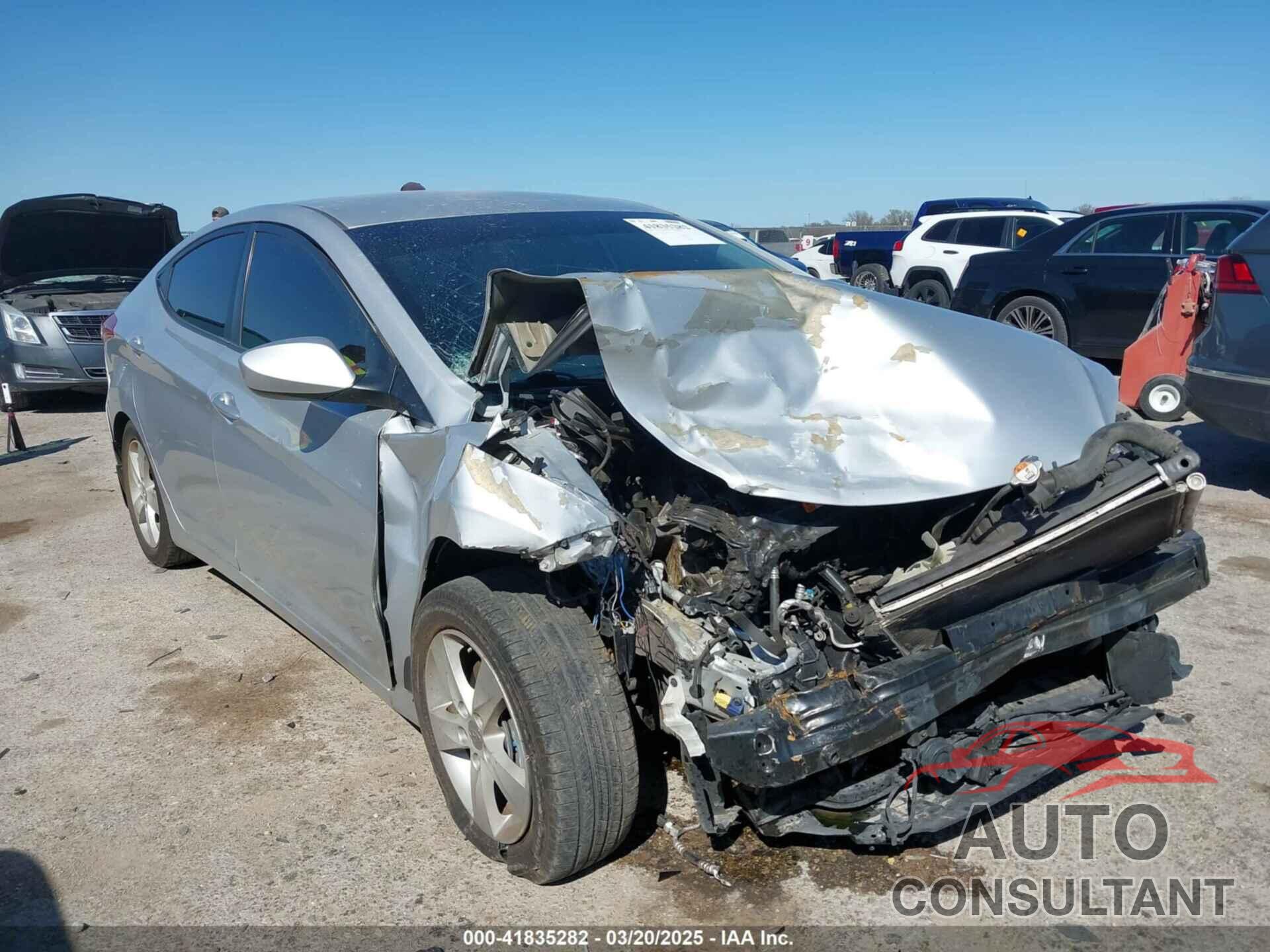HYUNDAI ELANTRA 2013 - KMHDH4AE4DU606696