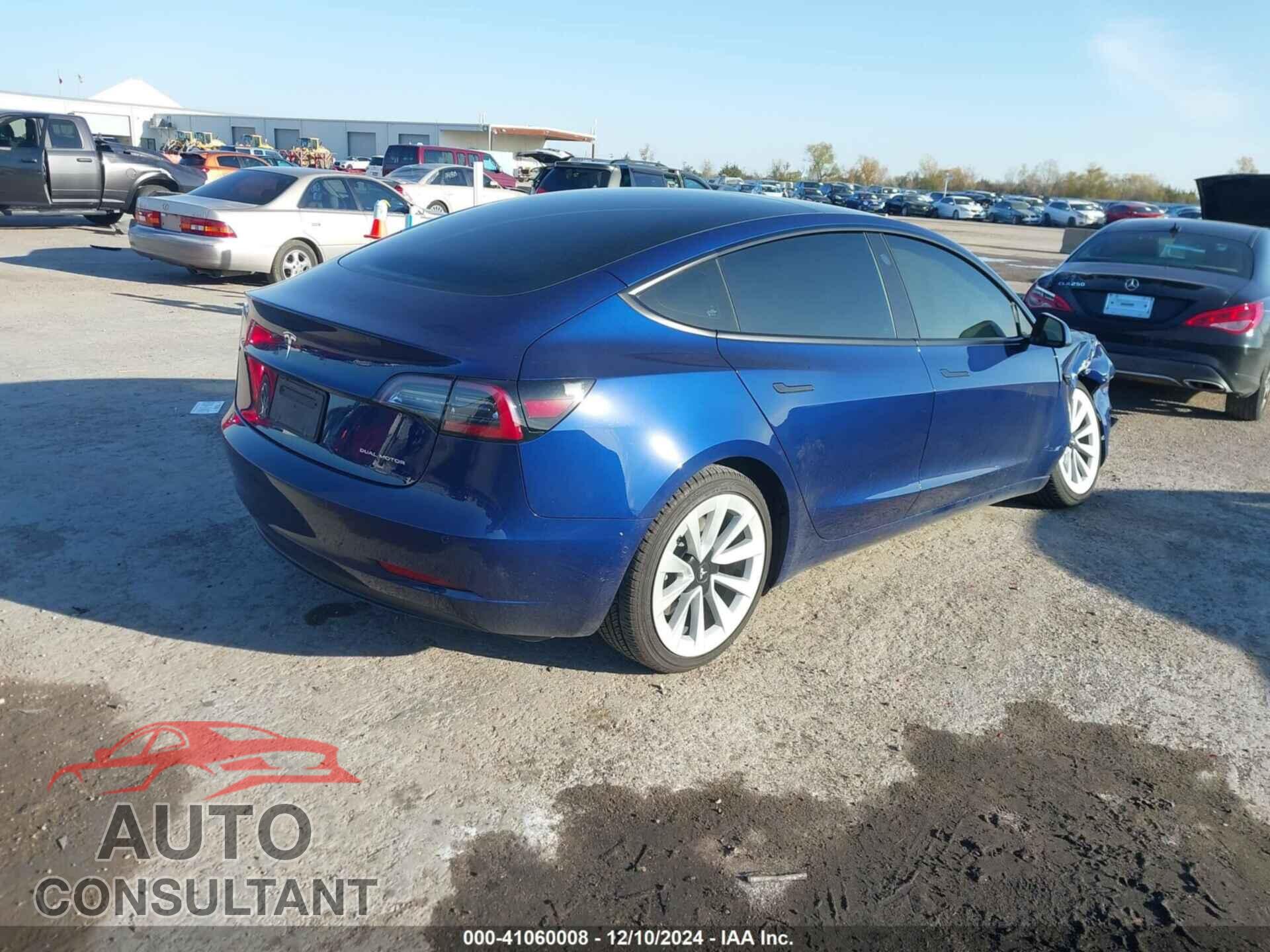 TESLA MODEL 3 2022 - 5YJ3E1EB7NF337577