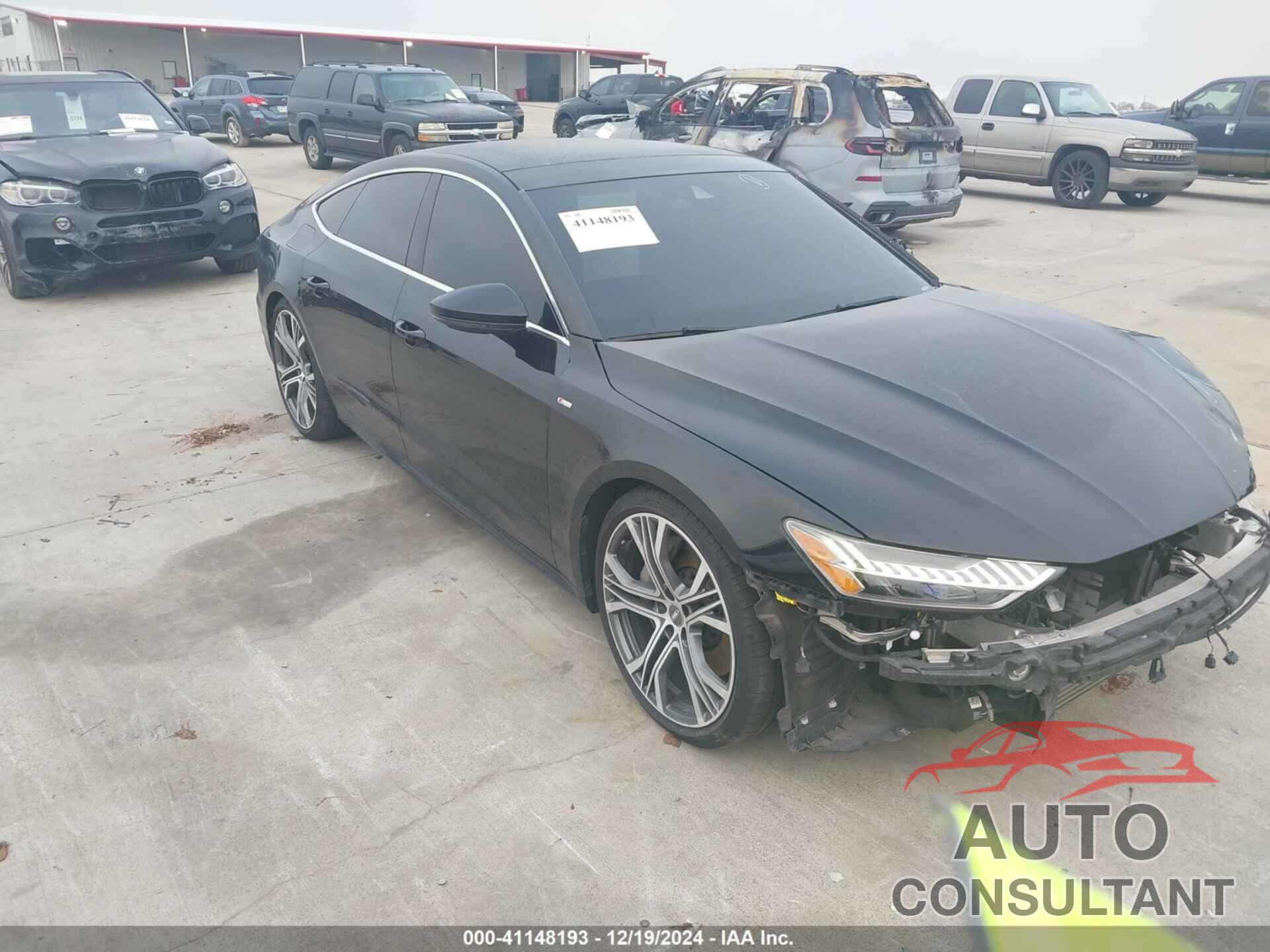 AUDI A7 2019 - WAUV2AF20KN130541