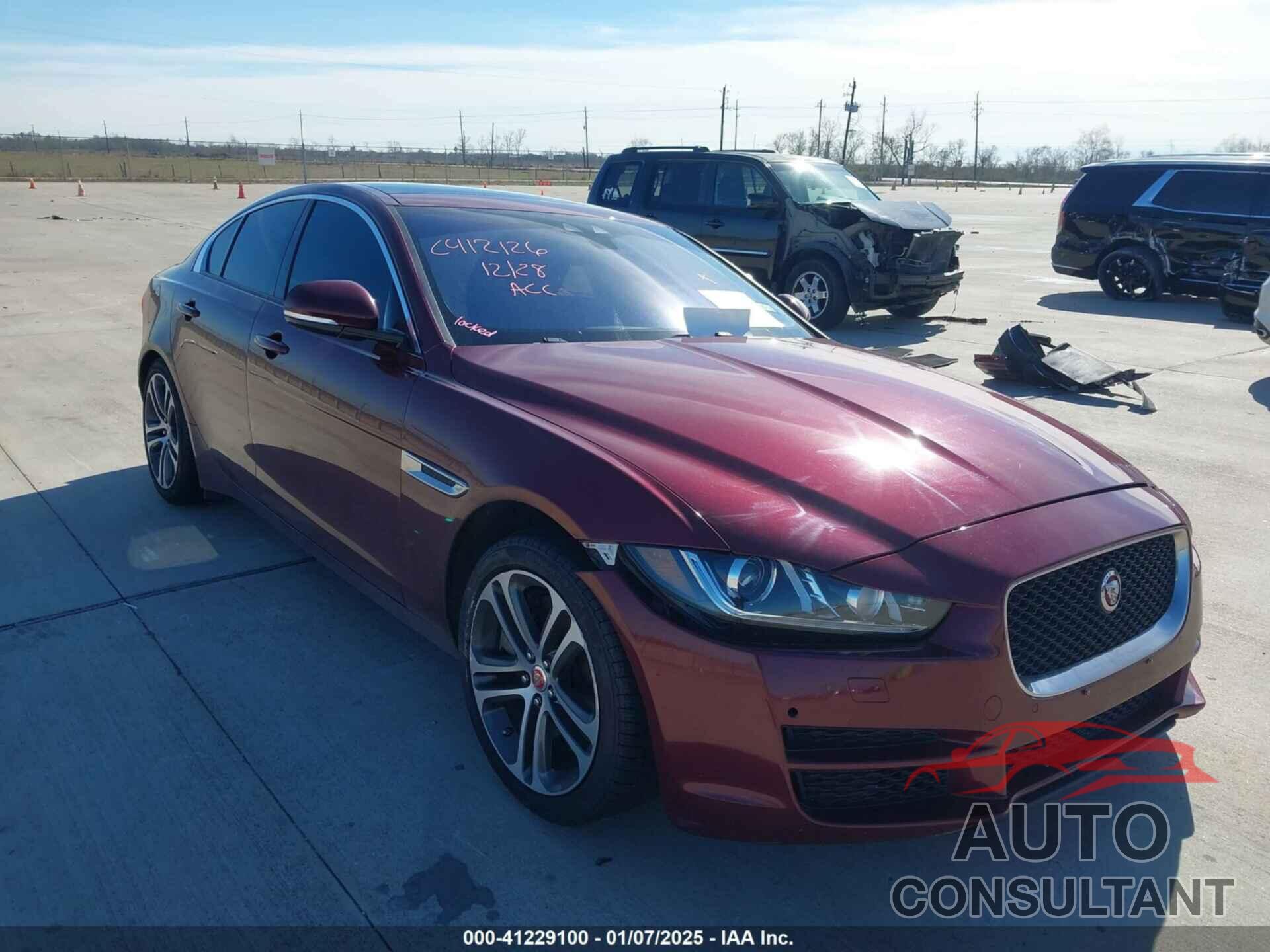 JAGUAR XE 2017 - SAJAD4BV1HA974229