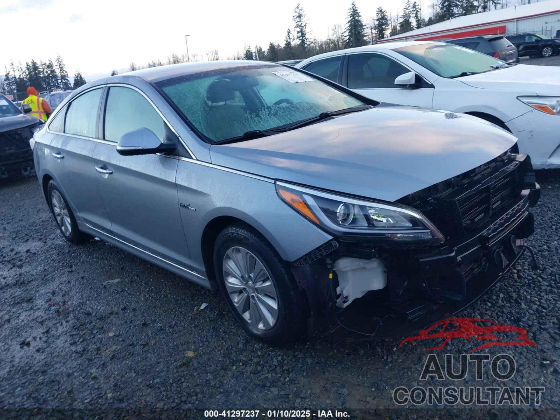 HYUNDAI SONATA HYBRID 2016 - KMHE24L10GA013455