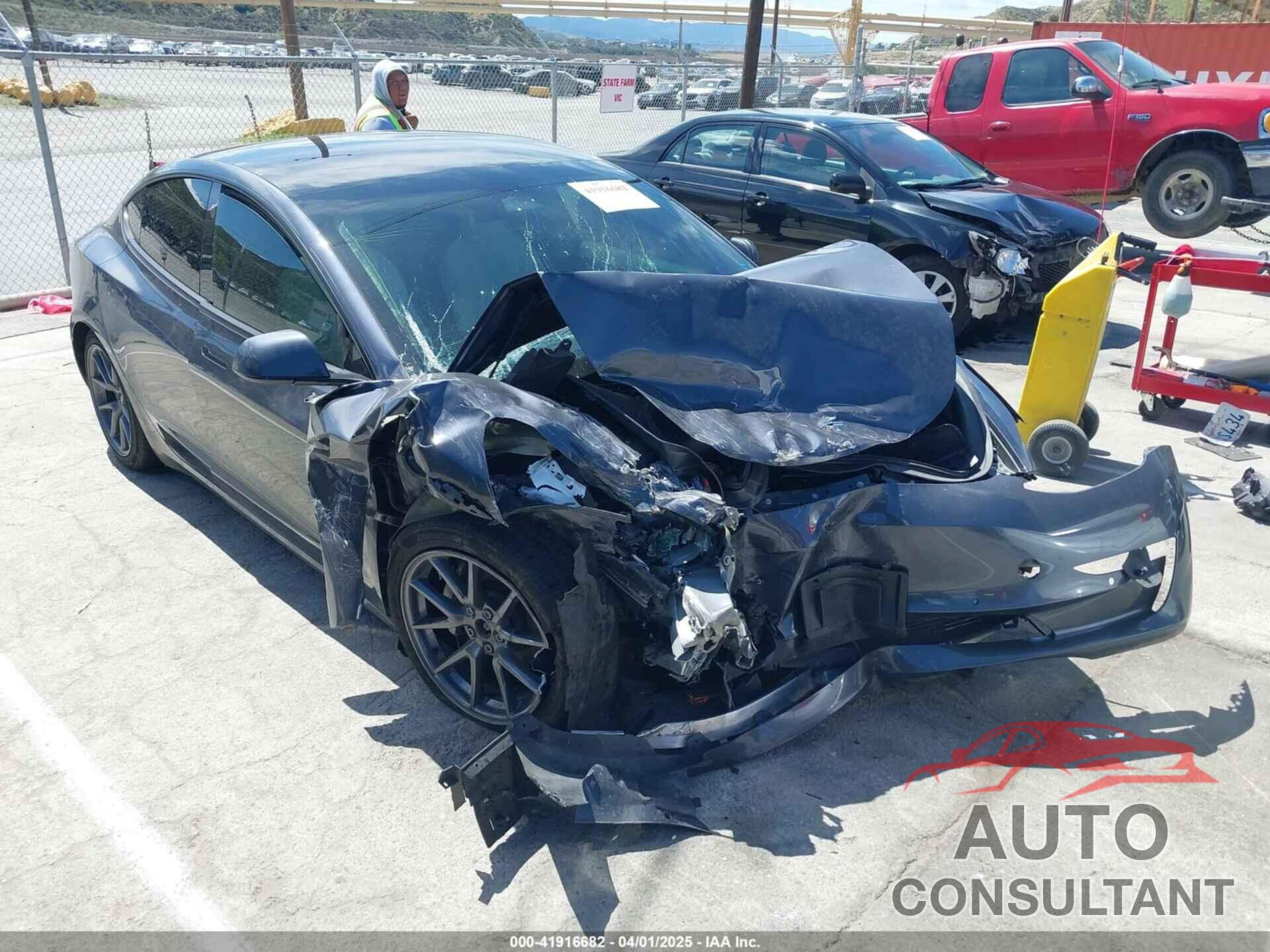TESLA MODEL 3 2022 - 5YJ3E1EBXNF311815