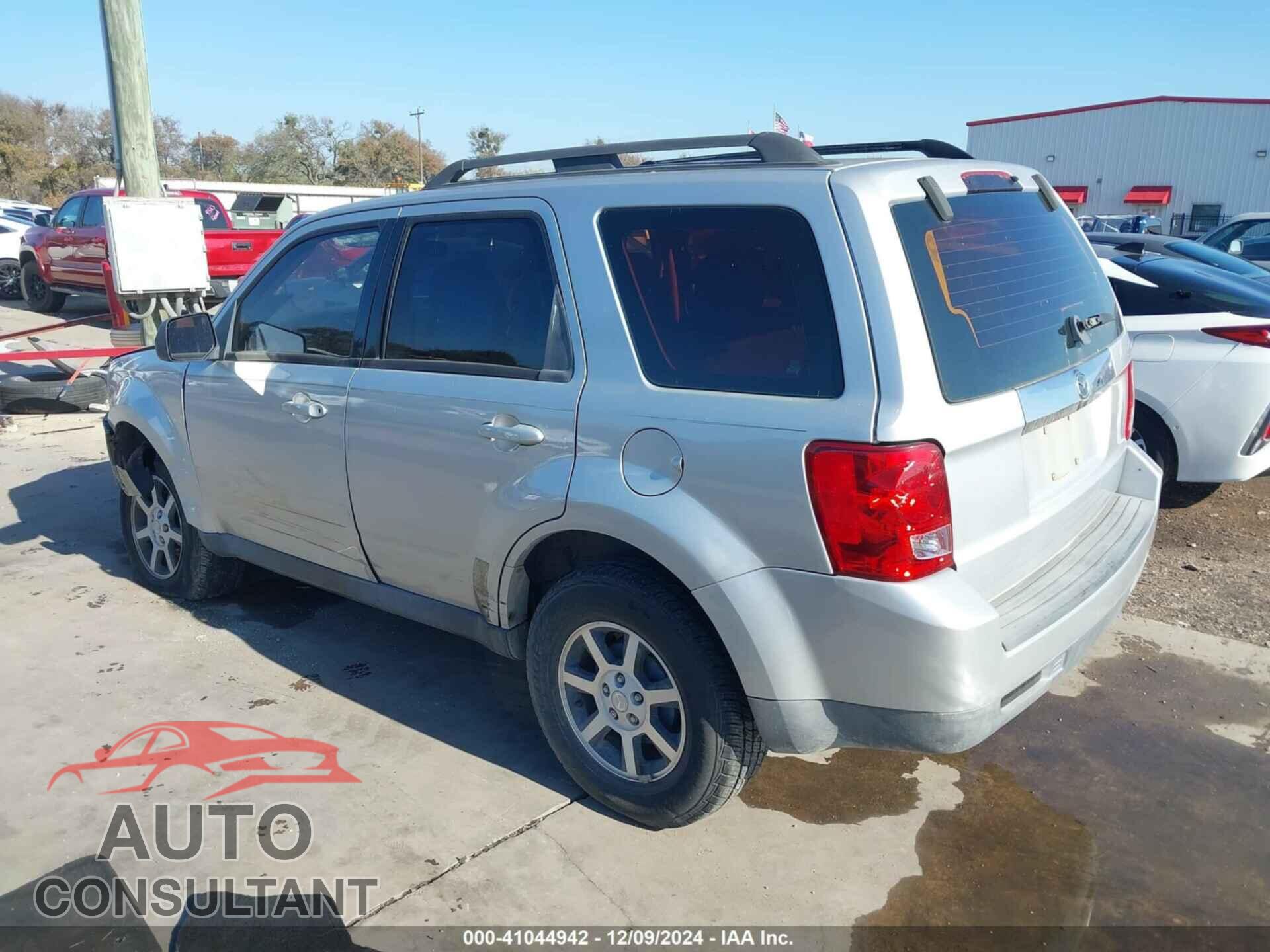 MAZDA TRIBUTE 2009 - 4F2CZ02789KM02735