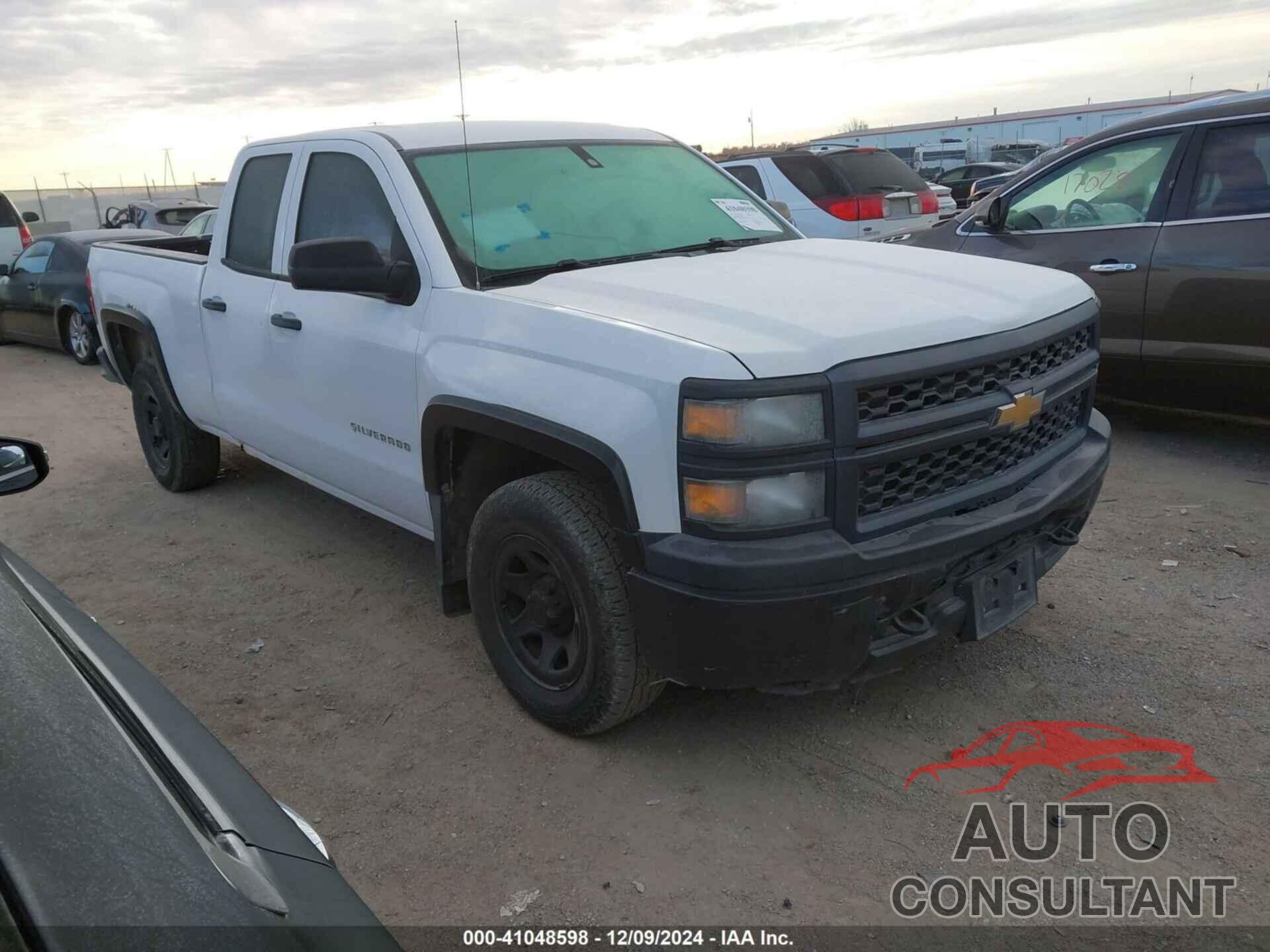 CHEVROLET SILVERADO 1500 2014 - 1GCVKPEH2EZ133675