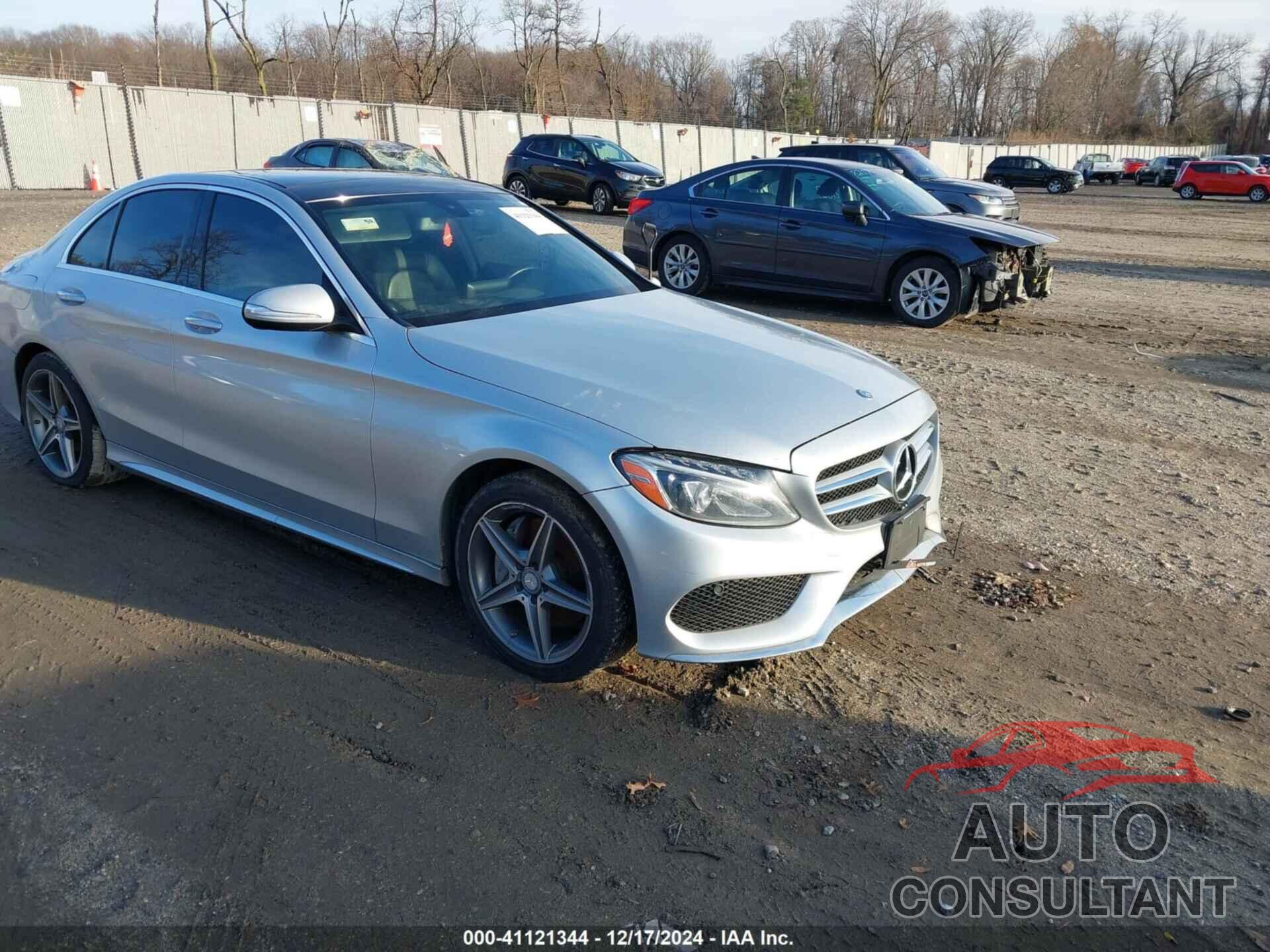 MERCEDES-BENZ C 300 2015 - 55SWF4KB9FU022733