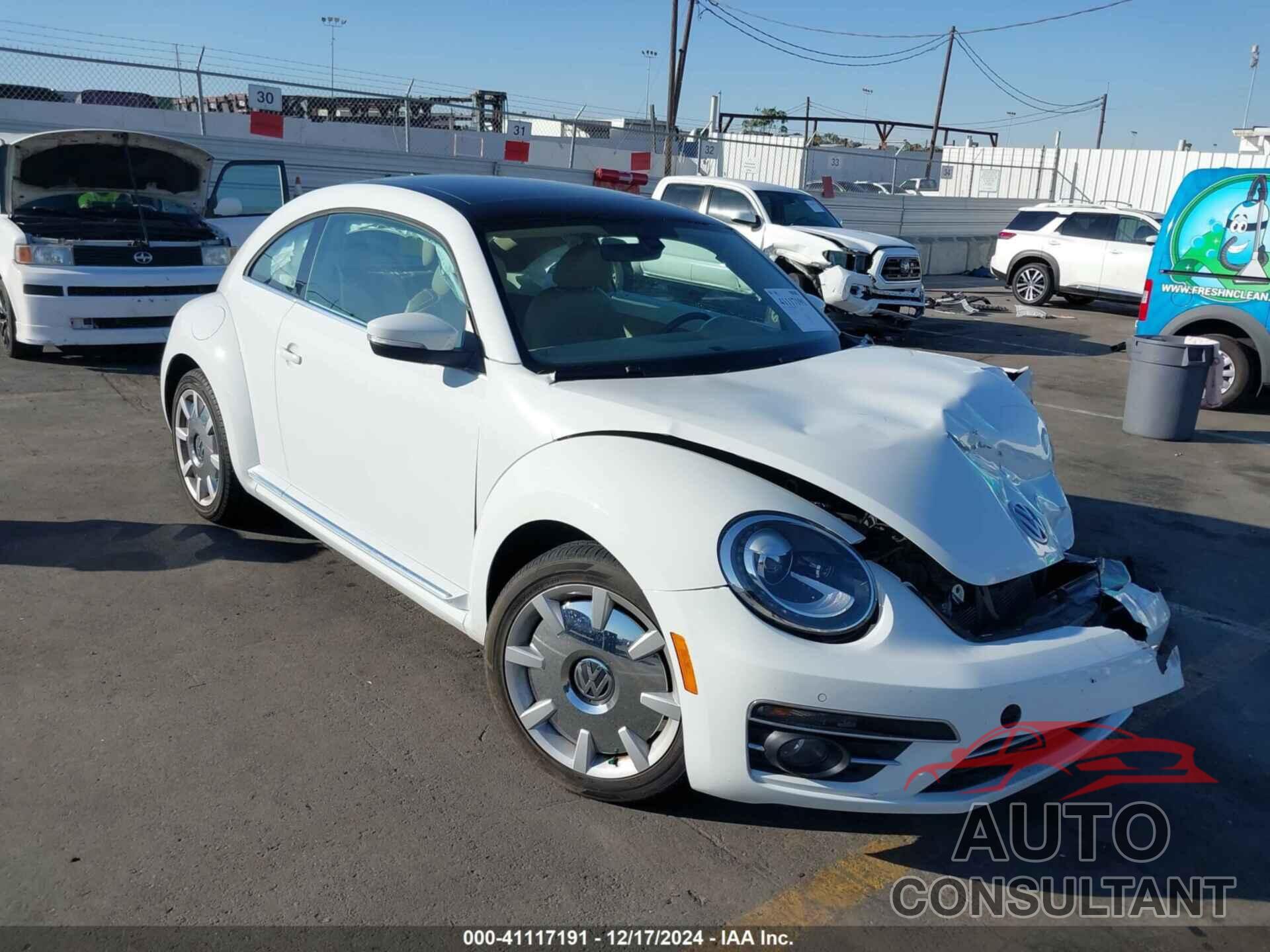 VOLKSWAGEN BEETLE 2019 - 3VWJD7AT2KM716969