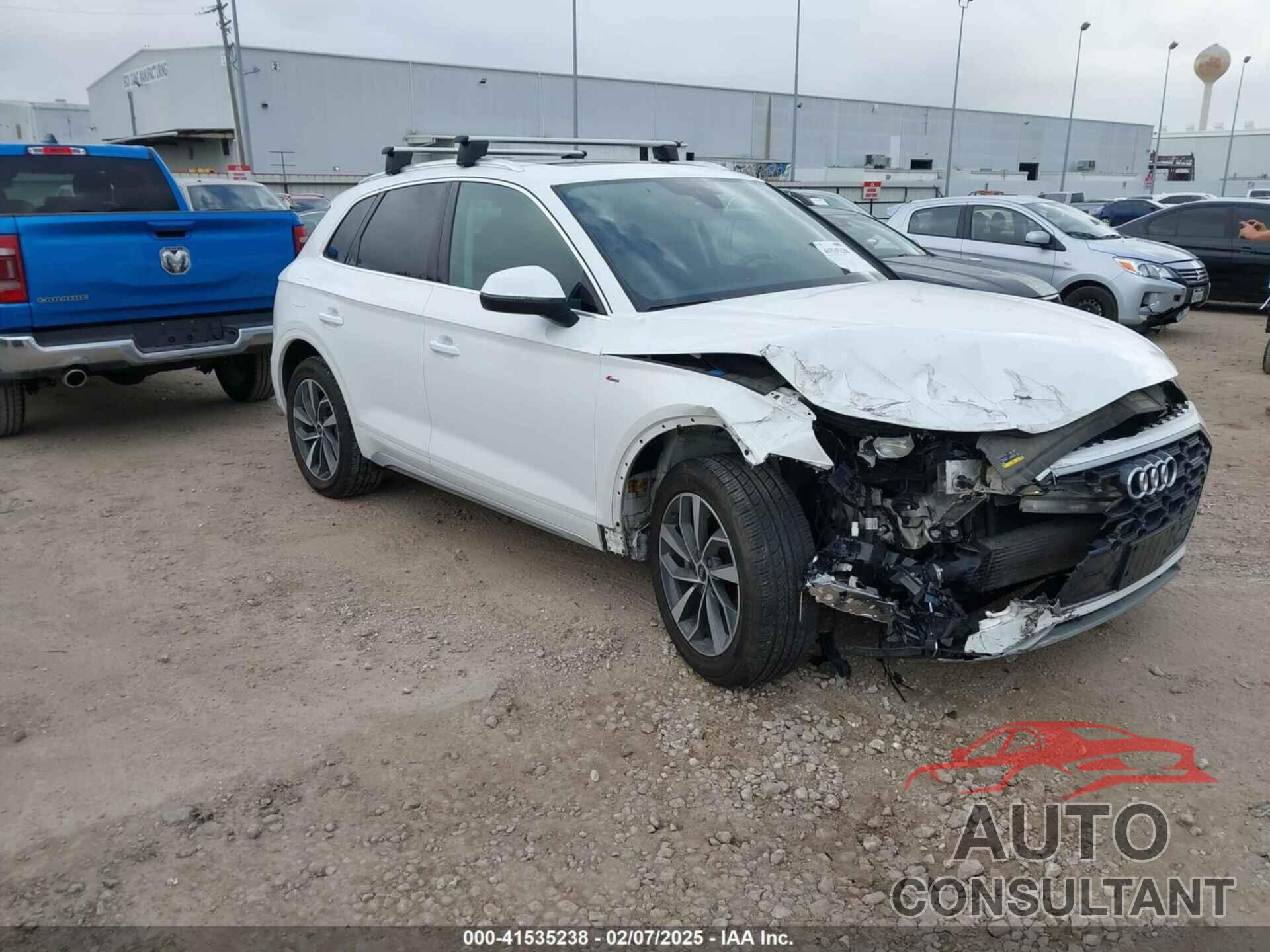 AUDI Q5 2023 - WA1EAAFY6P2100134