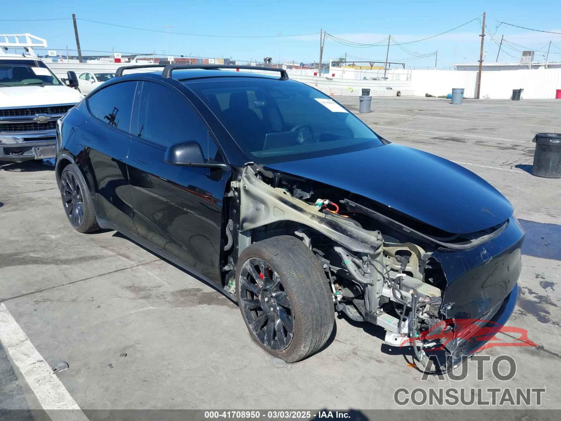TESLA MODEL Y 2021 - 5YJYGDEF9MF251738