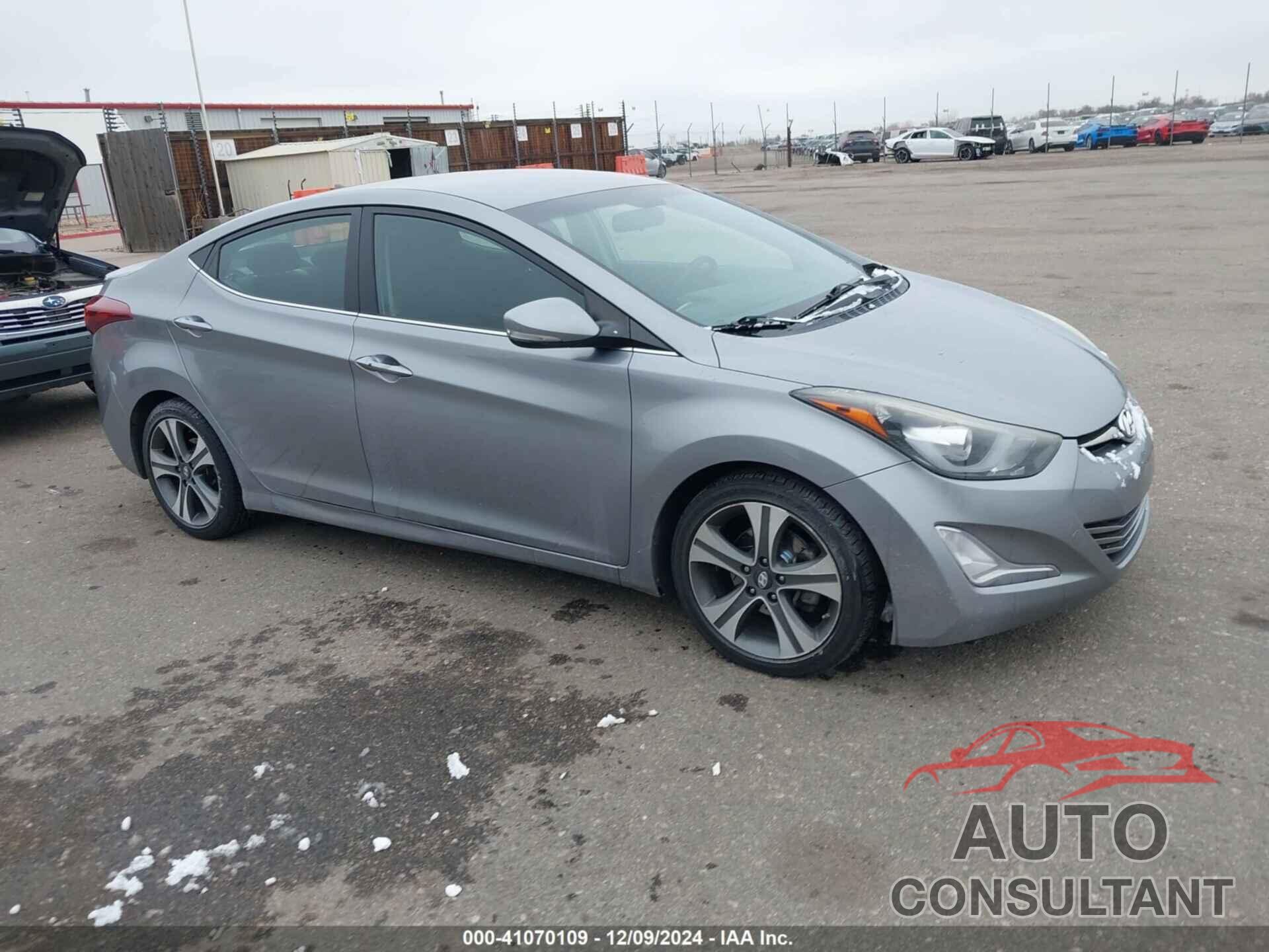 HYUNDAI ELANTRA 2016 - KMHDH4AH9GU522355