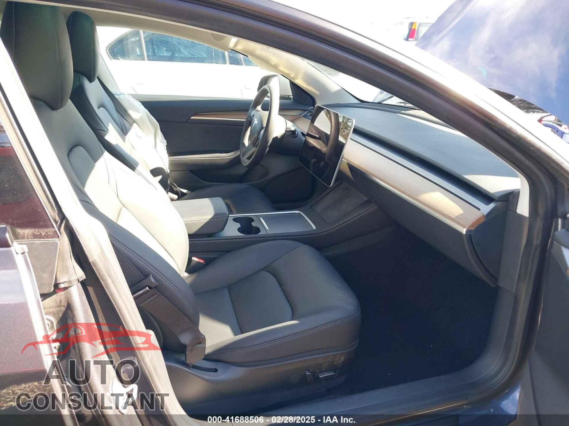 TESLA MODEL 3 2023 - 5YJ3E1EA5PF714126