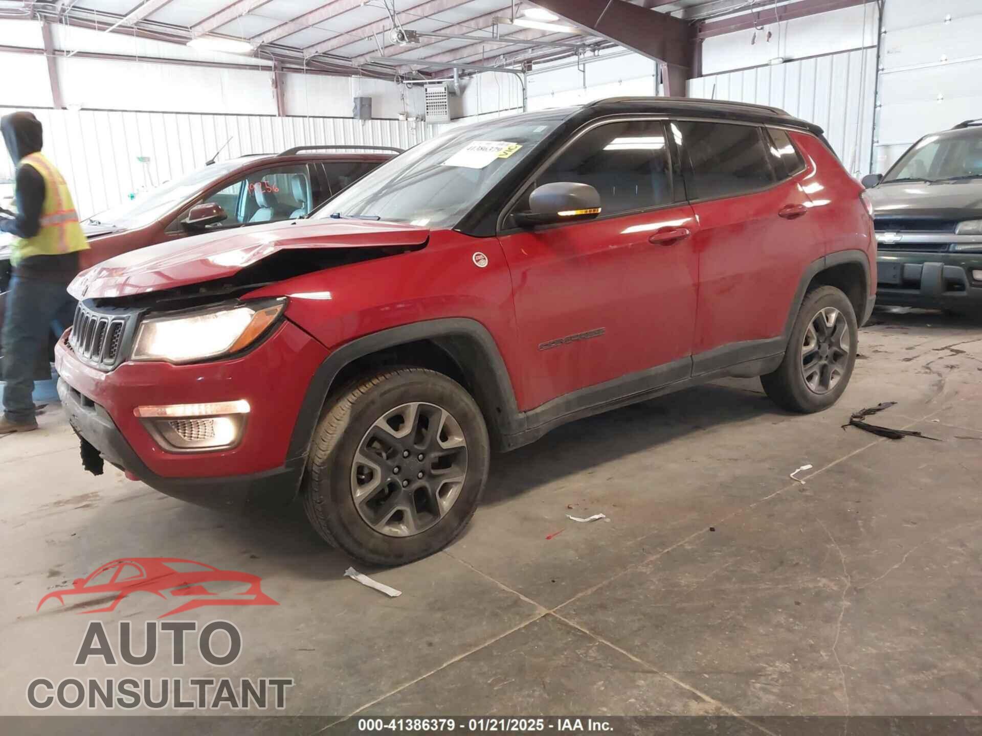 JEEP COMPASS 2018 - 3C4NJDDB2JT201683