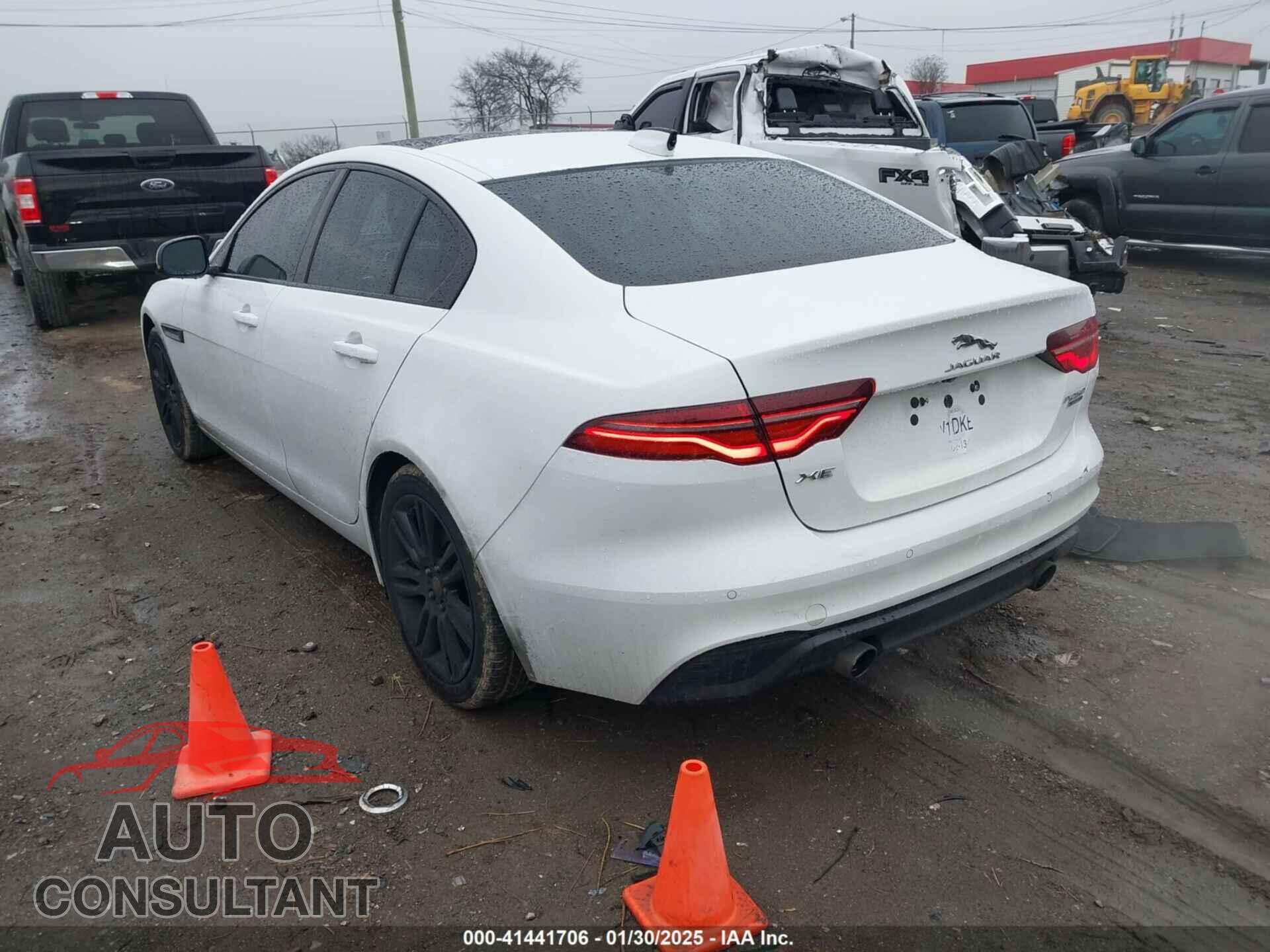 JAGUAR XE 2020 - SAJAJ4FX4LCP59476