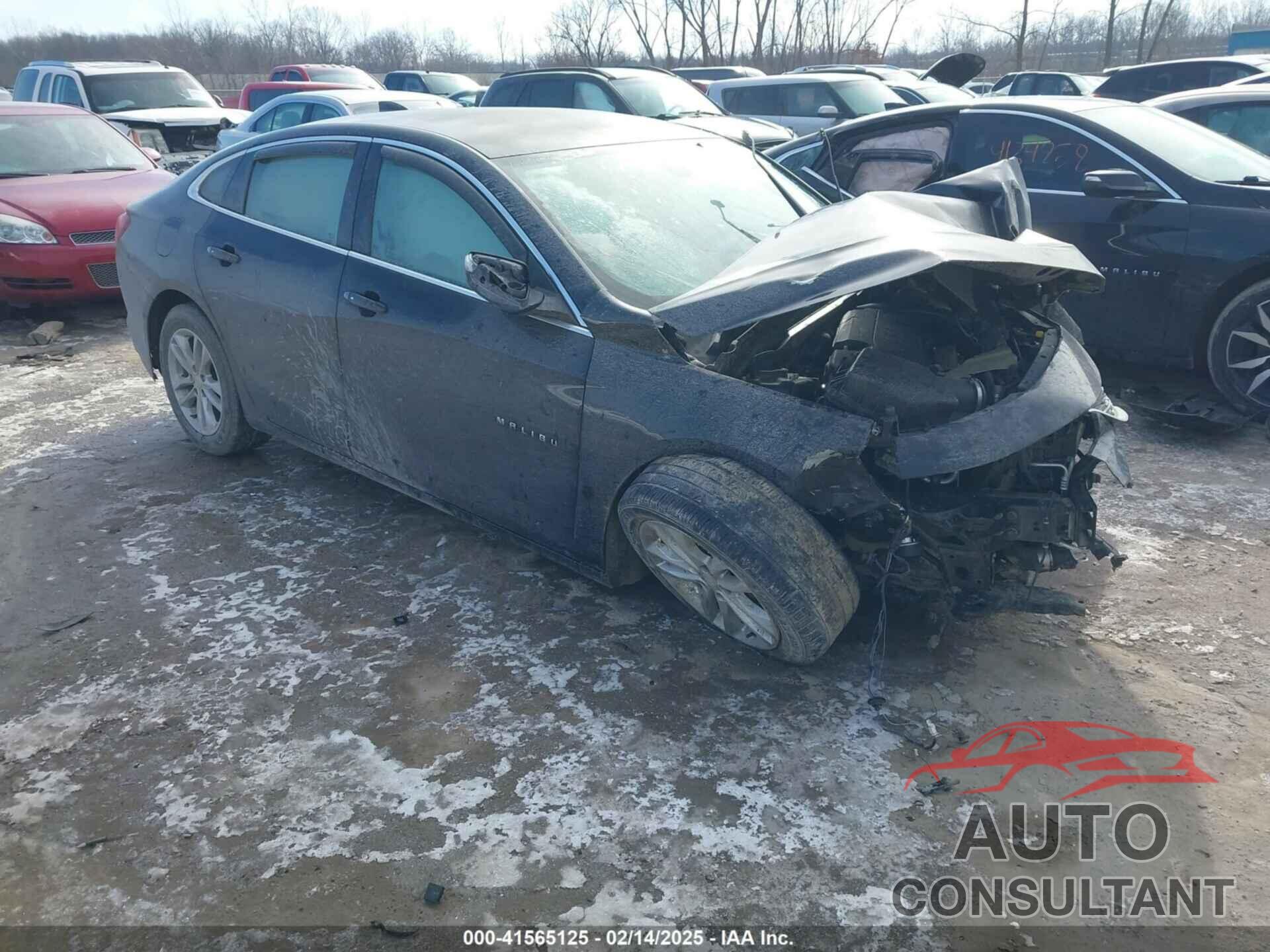 CHEVROLET MALIBU 2017 - 1G1ZE5ST5HF203285