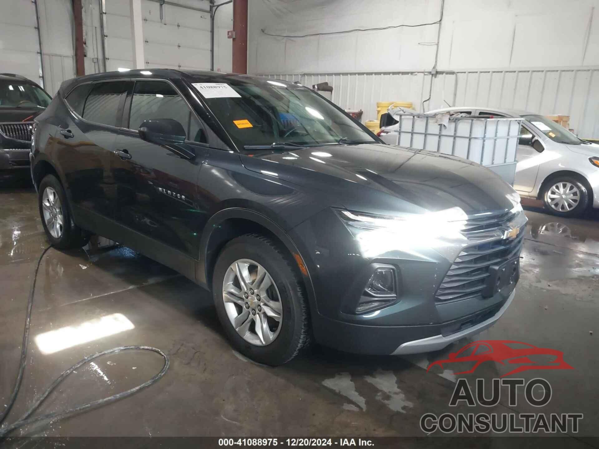 CHEVROLET BLAZER 2019 - 3GNKBBRA7KS591845