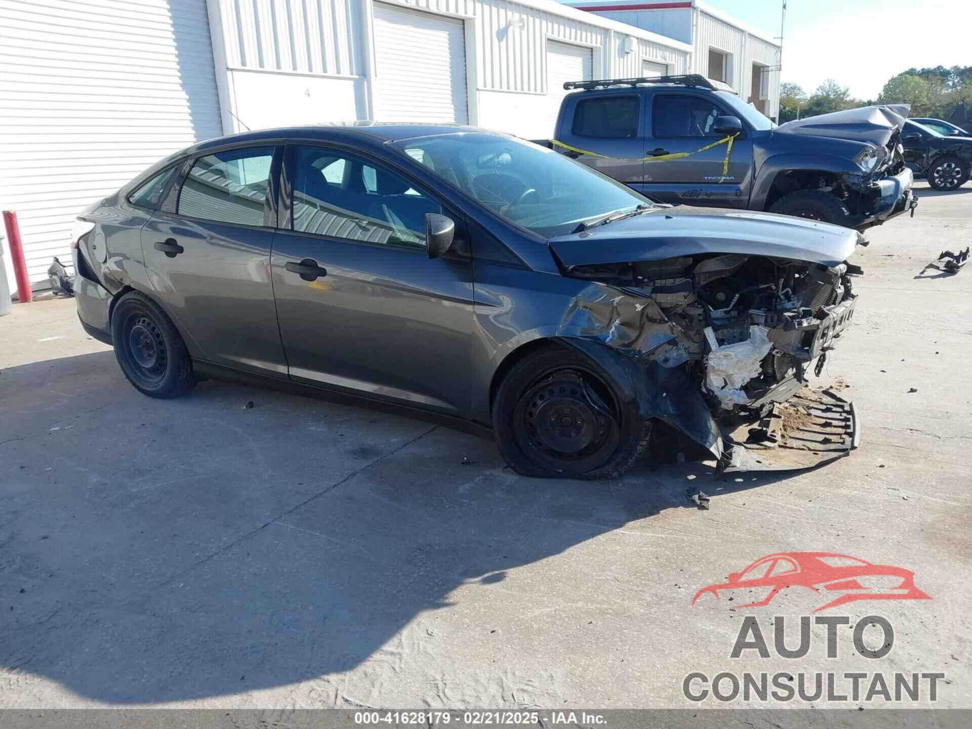 FORD FOCUS 2016 - 1FADP3E26GL262175