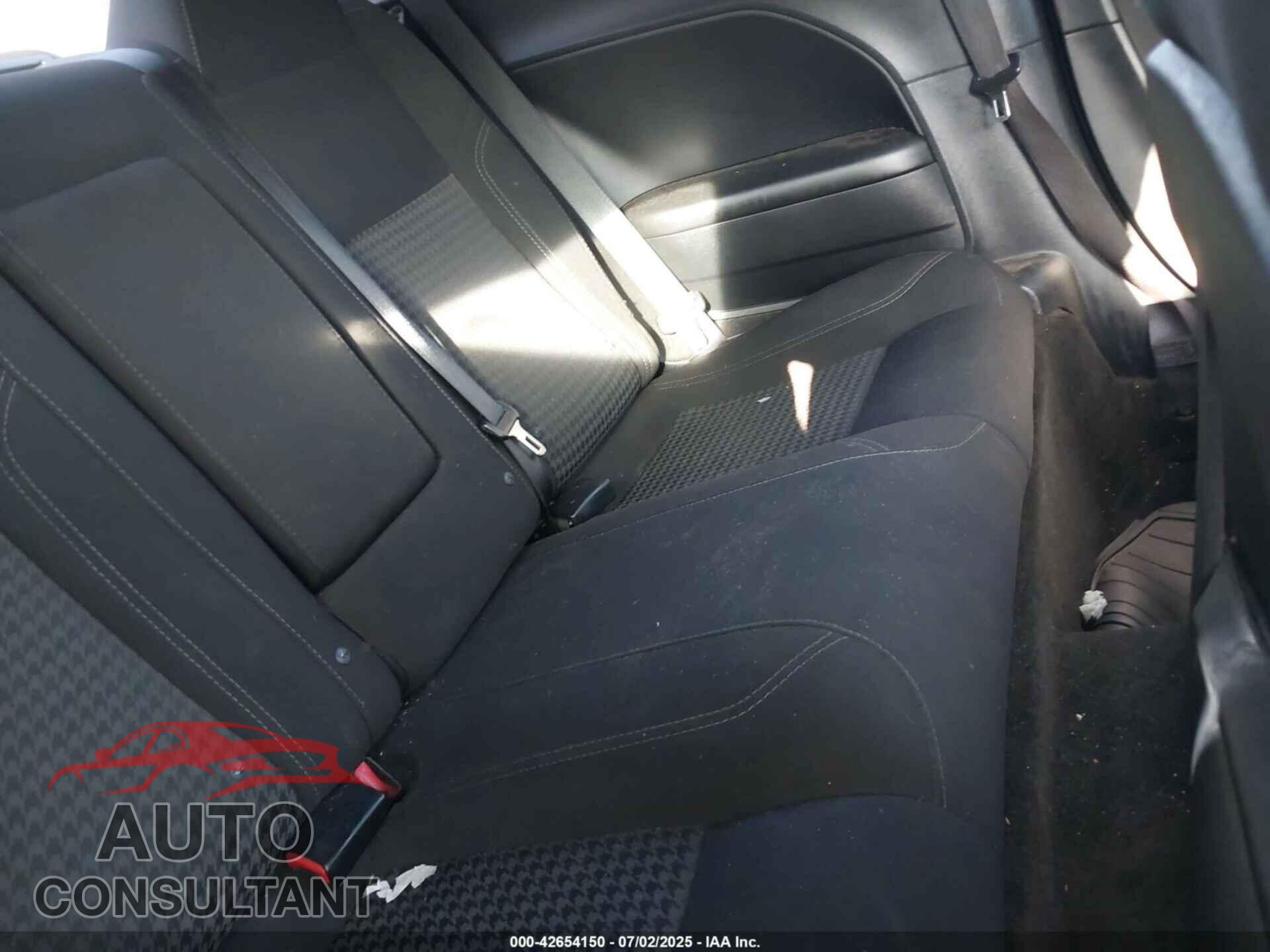 DODGE CHALLENGER 2015 - 2C3CDZAGXFH810908
