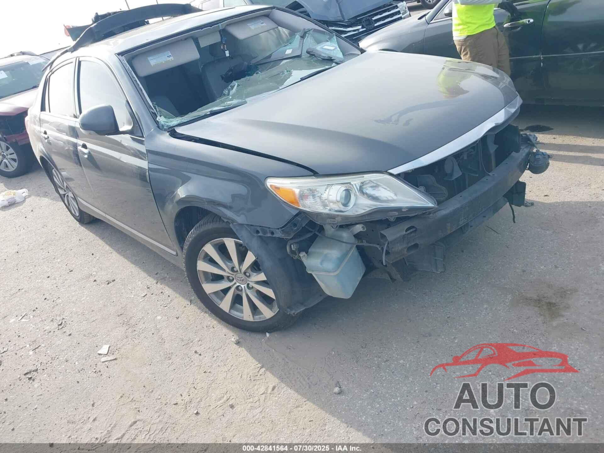 TOYOTA AVALON 2011 - 4T1BK3DB2BU384967