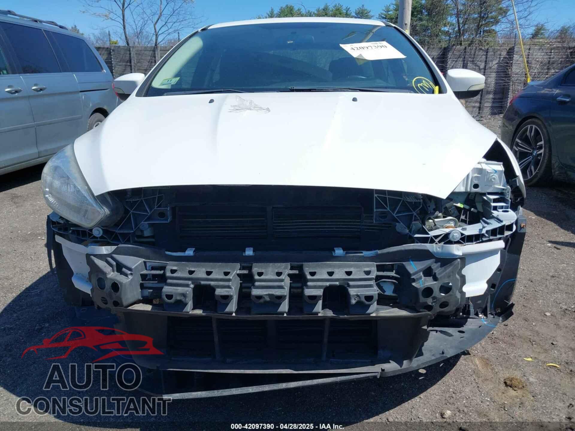 FORD FOCUS 2016 - 1FADP3F21GL273440