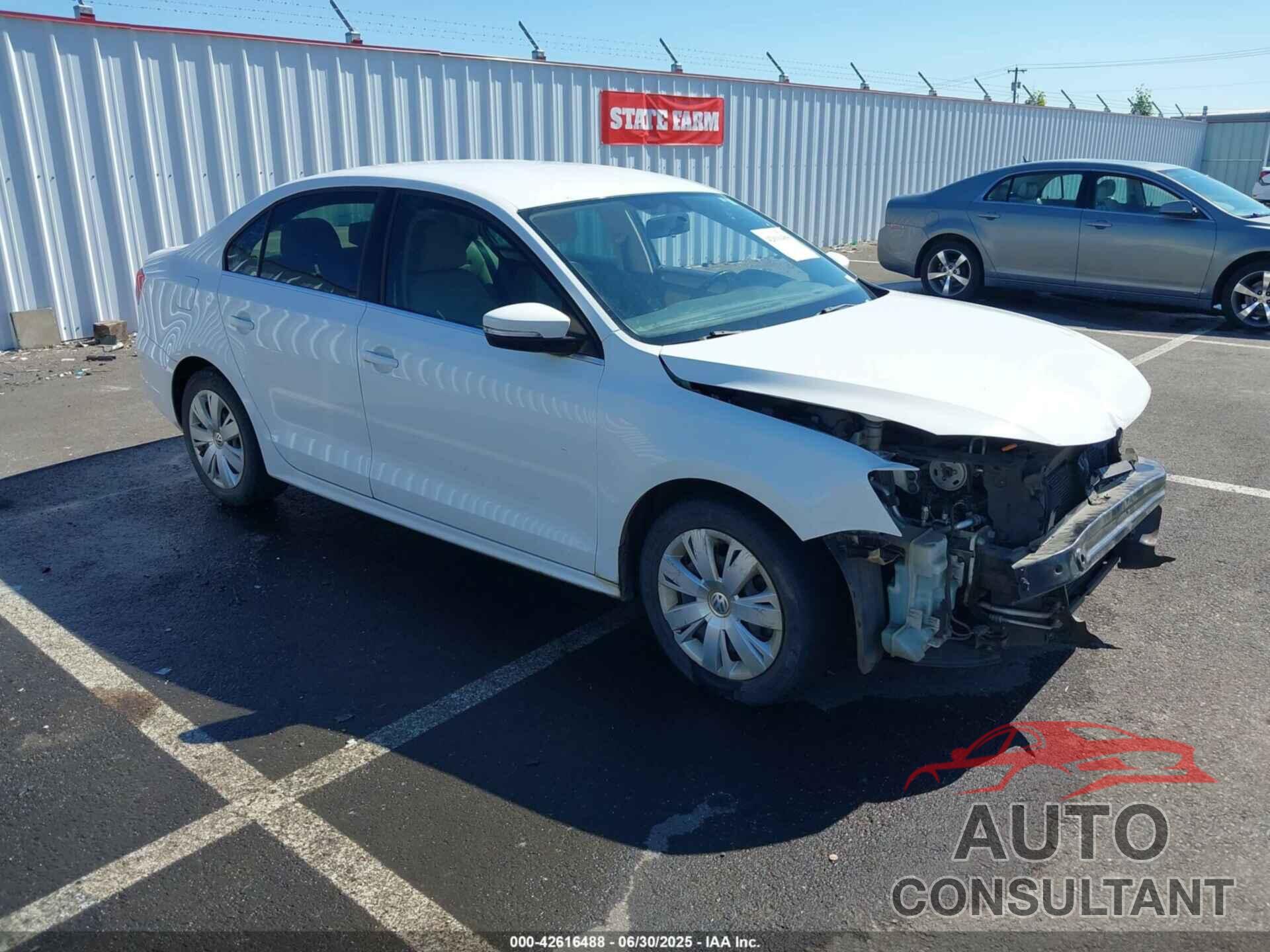 VOLKSWAGEN JETTA 2013 - 3VWDP7AJ7DM352375
