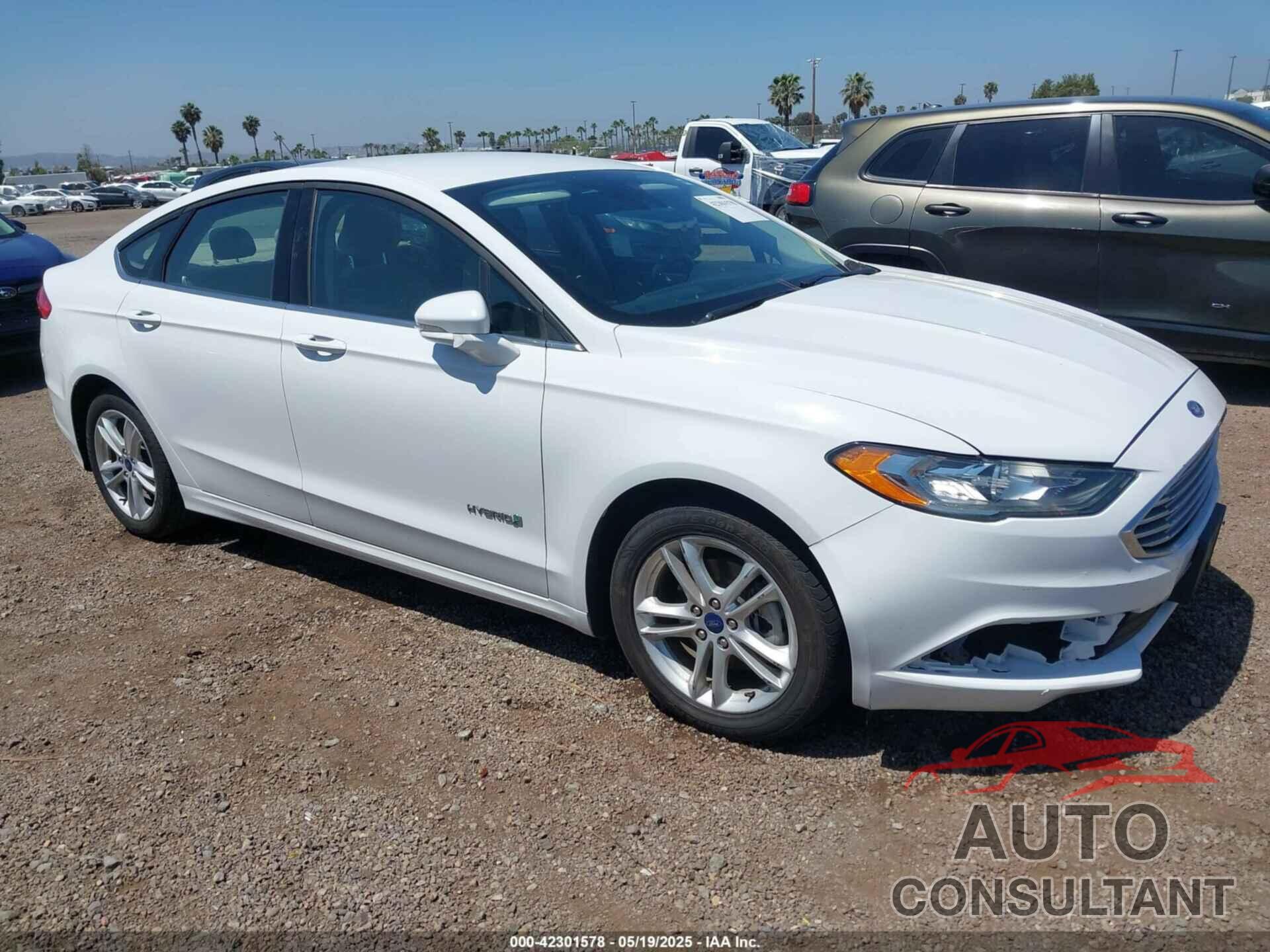 FORD FUSION HYBRID 2018 - 3FA6P0LU2JR261268