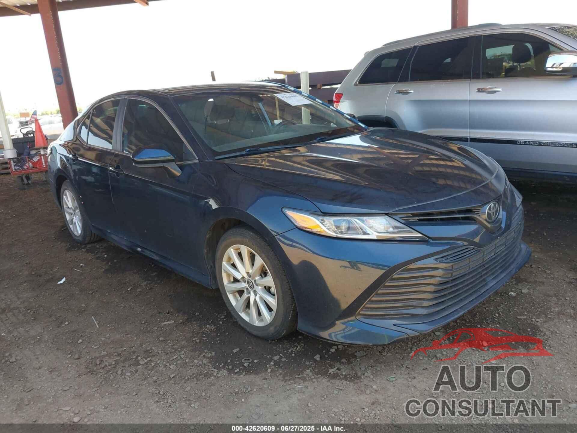 TOYOTA CAMRY 2020 - 4T1C11AK1LU996711