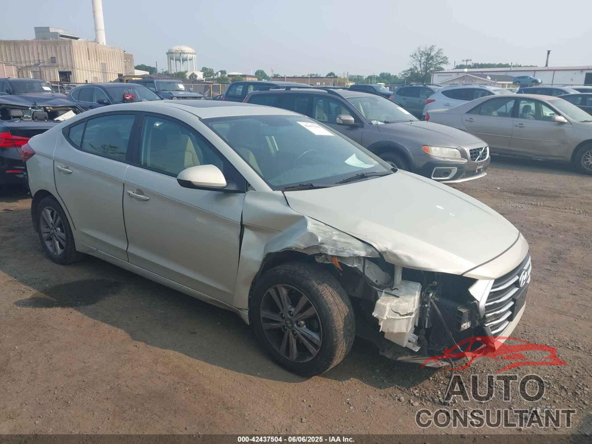HYUNDAI ELANTRA 2017 - KMHD84LF0HU255099