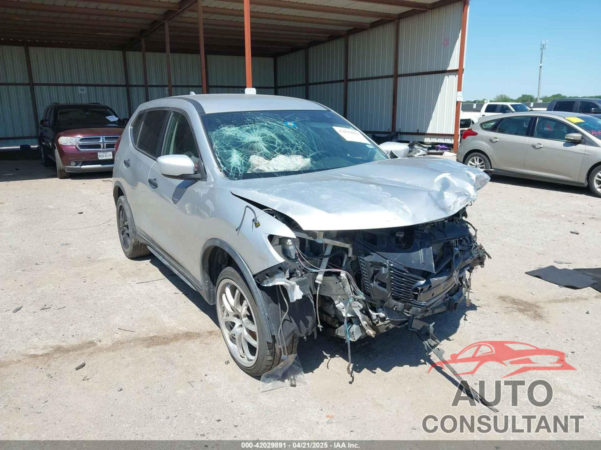 NISSAN ROGUE 2018 - KNMAT2MV0JP520818