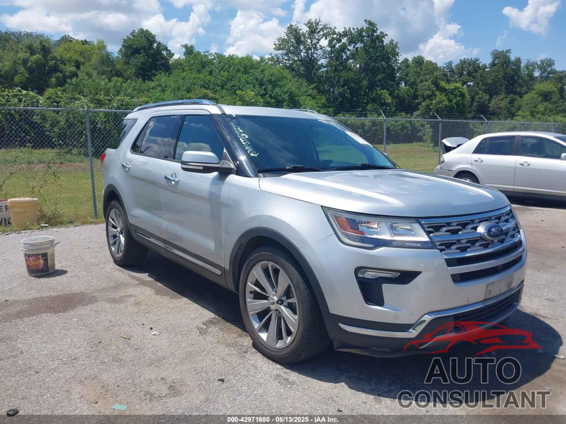 FORD EXPLORER 2018 - 1FM5K7F86JGA70032