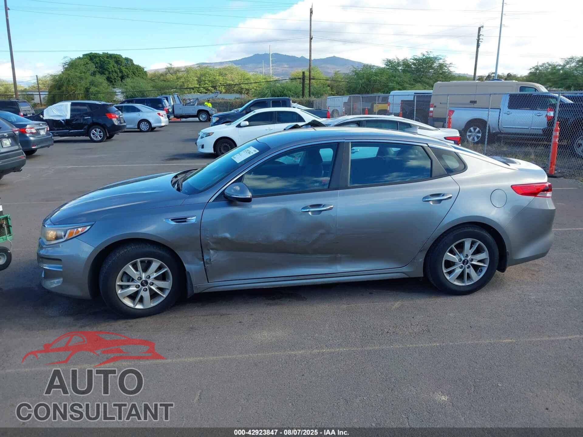 KIA OPTIMA 2018 - 5XXGT4L39JG191663