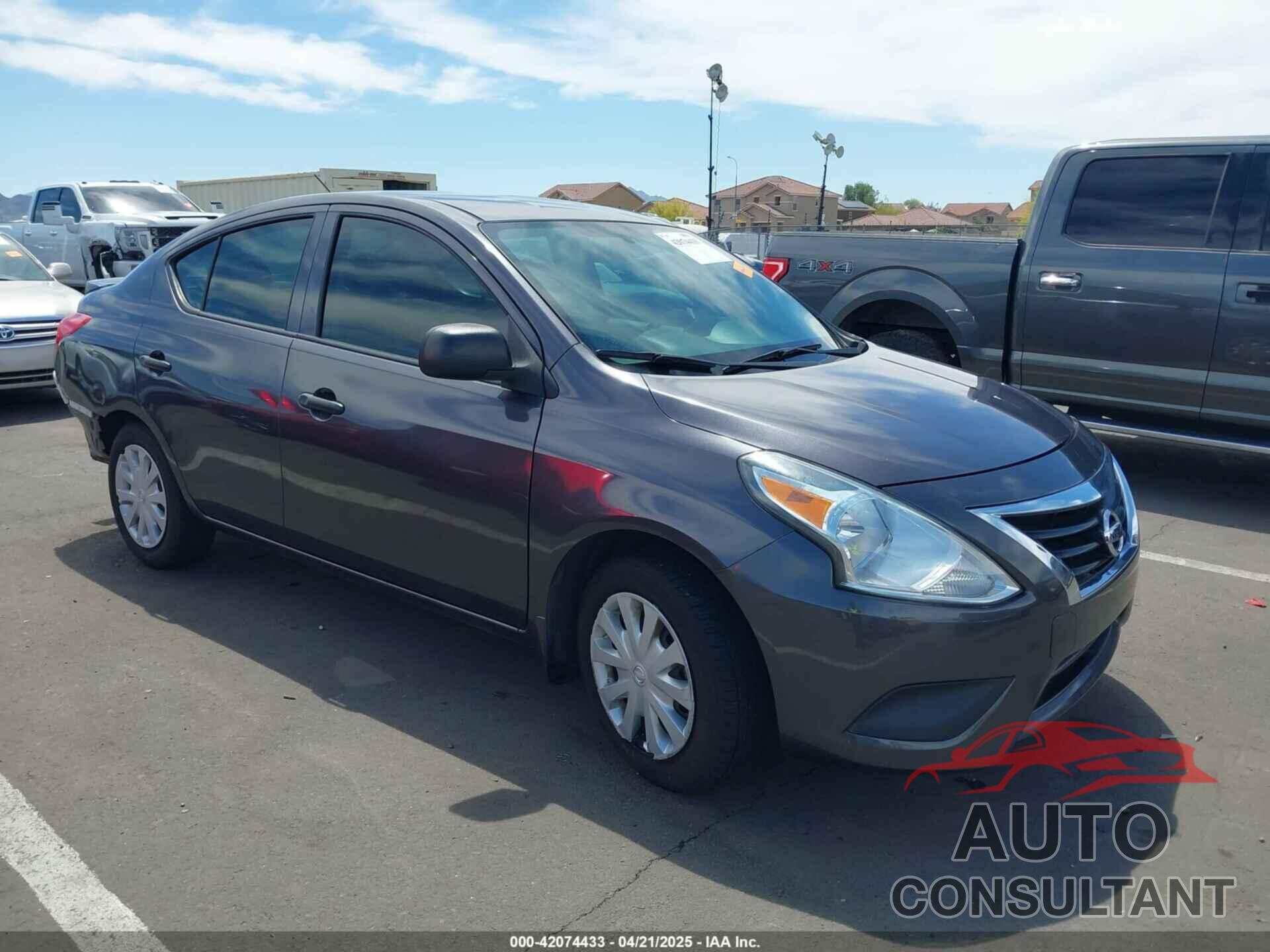 NISSAN VERSA 2015 - 3N1CN7AP8FL850637