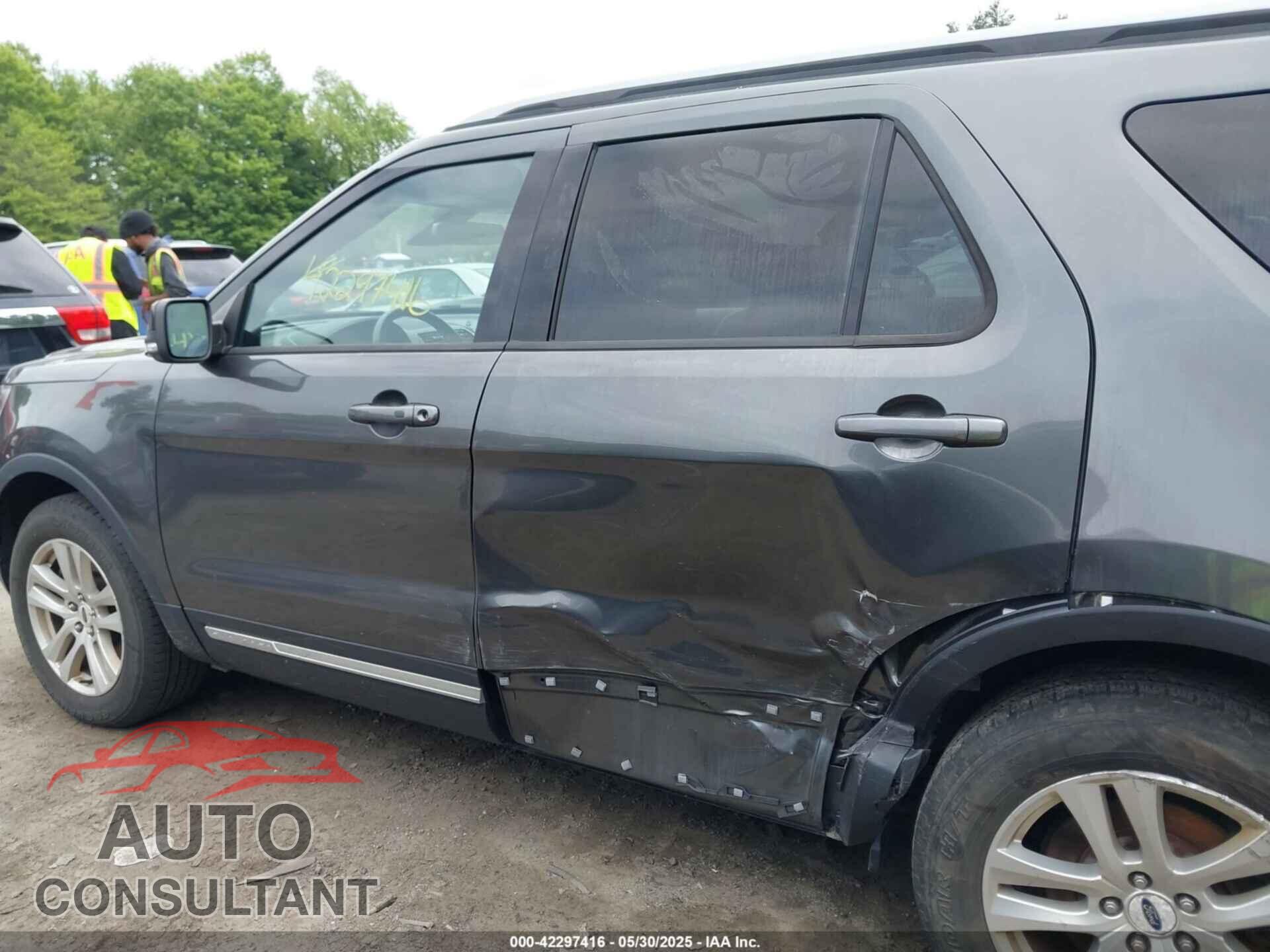 FORD EXPLORER 2018 - 1FM5K8D82JGB82917