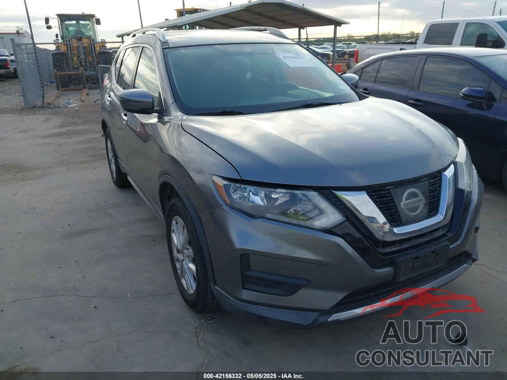 NISSAN ROGUE 2017 - KNMAT2MV1HP583081