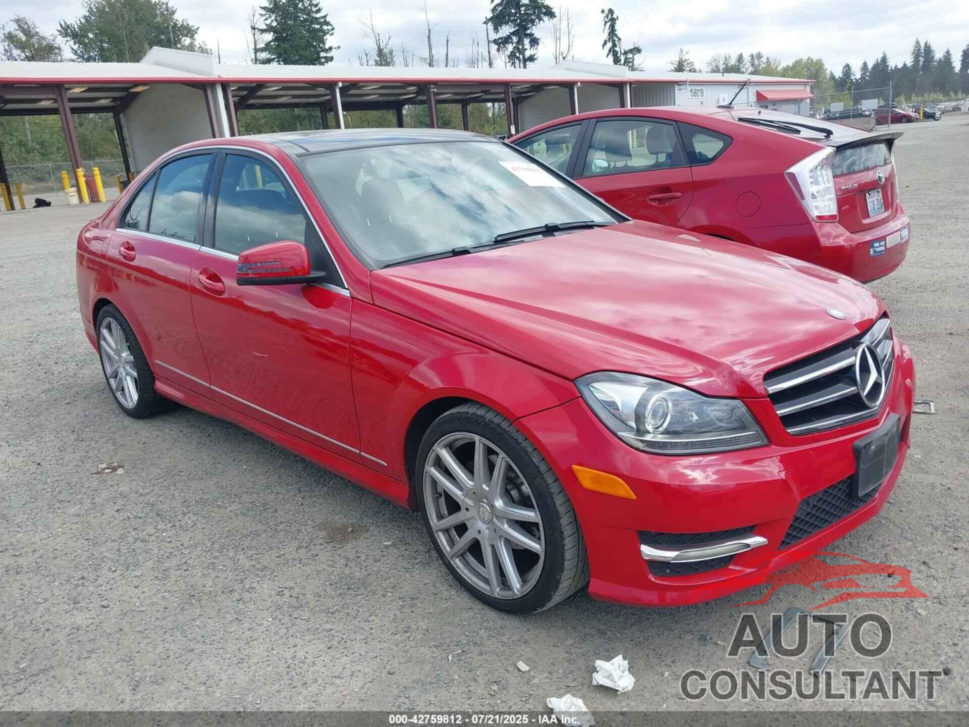 MERCEDES-BENZ C 250 2014 - WDDGF4HB8EA953301