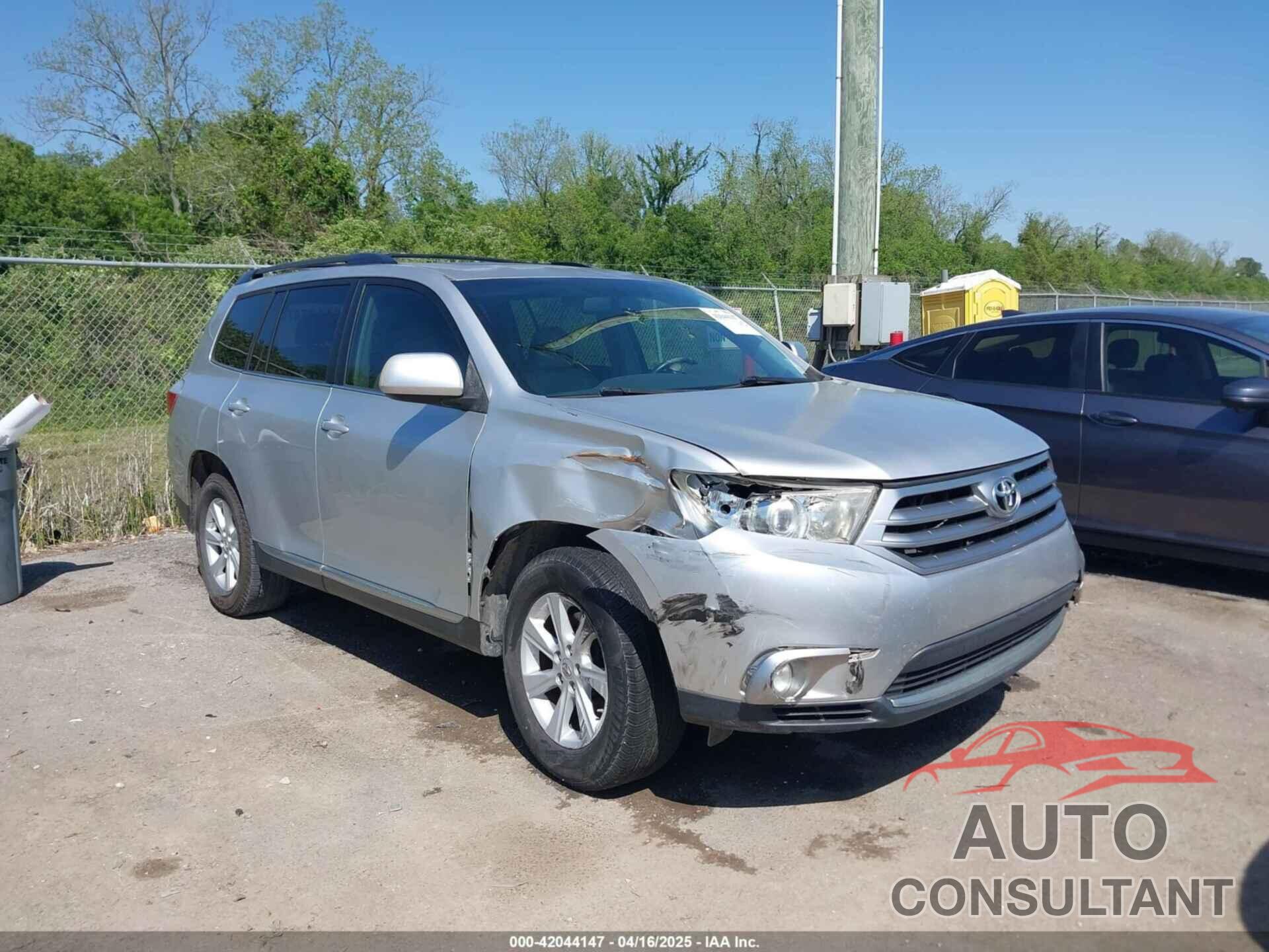 TOYOTA HIGHLANDER 2013 - 5TDZK3EHXDS121378