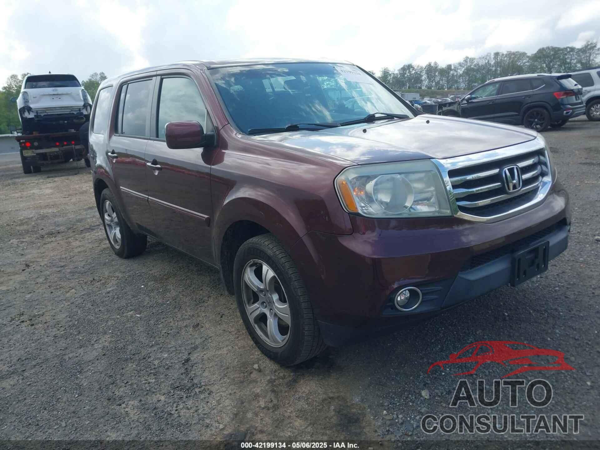 HONDA PILOT 2013 - 5FNYF4H58DB019346