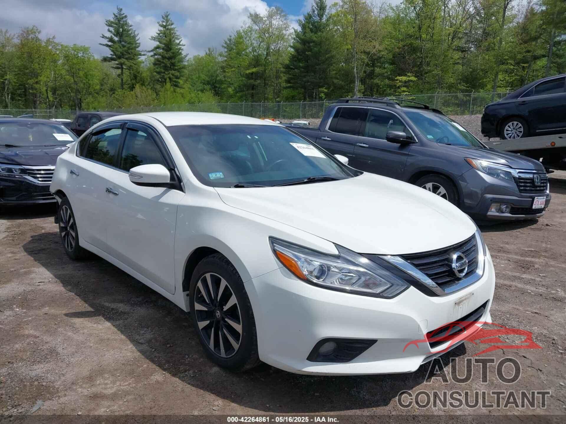 NISSAN ALTIMA 2018 - 1N4AL3AP3JC185014